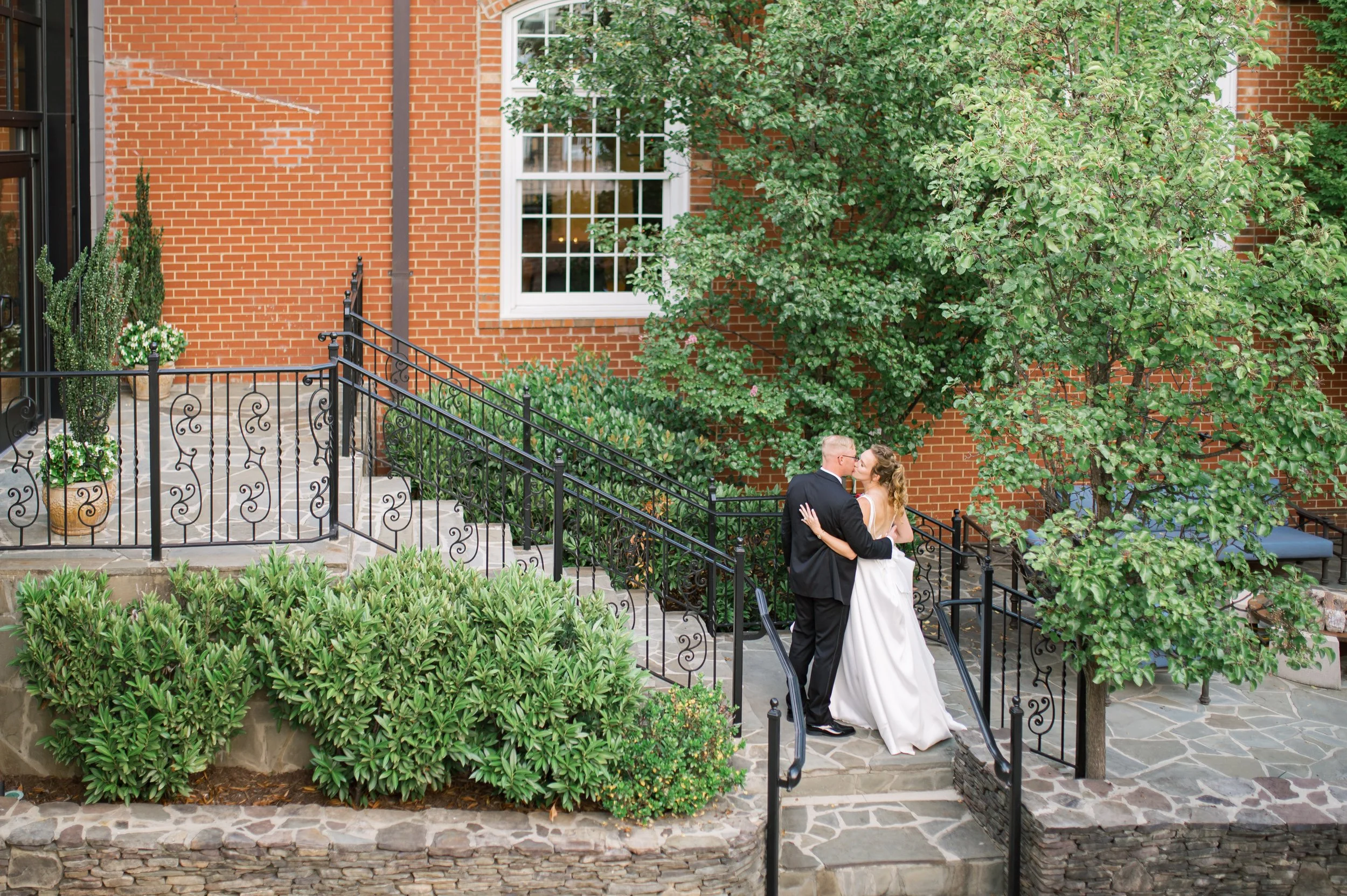 Eight Reasons Why Couples Choose The Colonnade For Their Greensboro NC Wedding