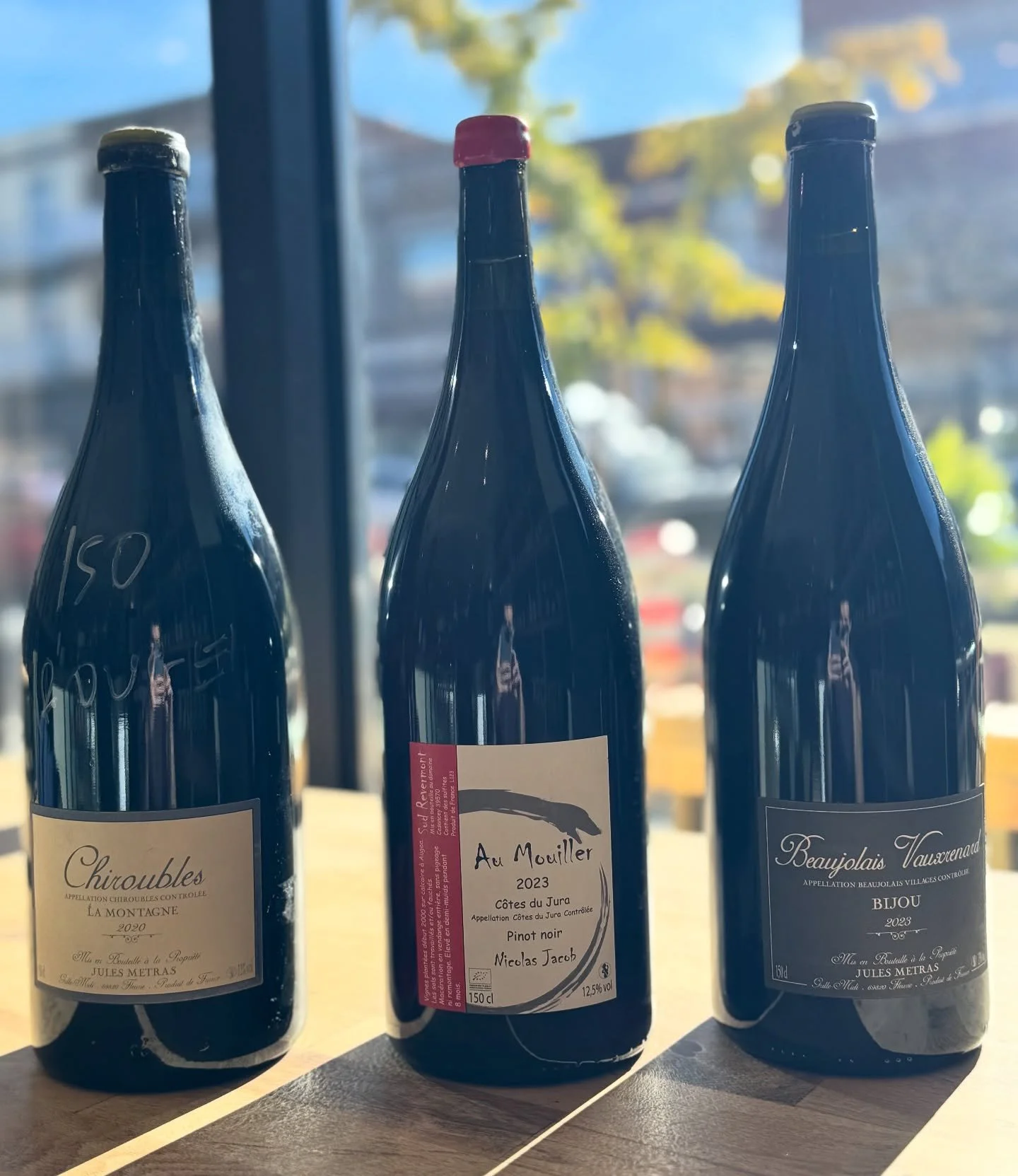 DISPO @nitatoutgarni MAGNUMS DE METRAS ET JACOB.
Passez faire un tour.
#nitatoutgarni 
#vinsnomad