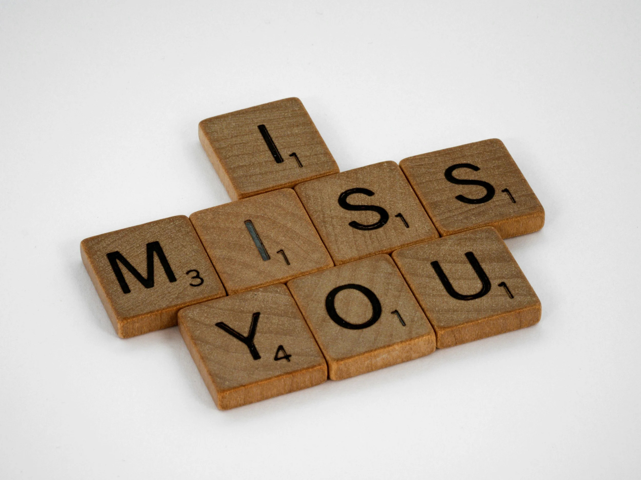 French verb to miss