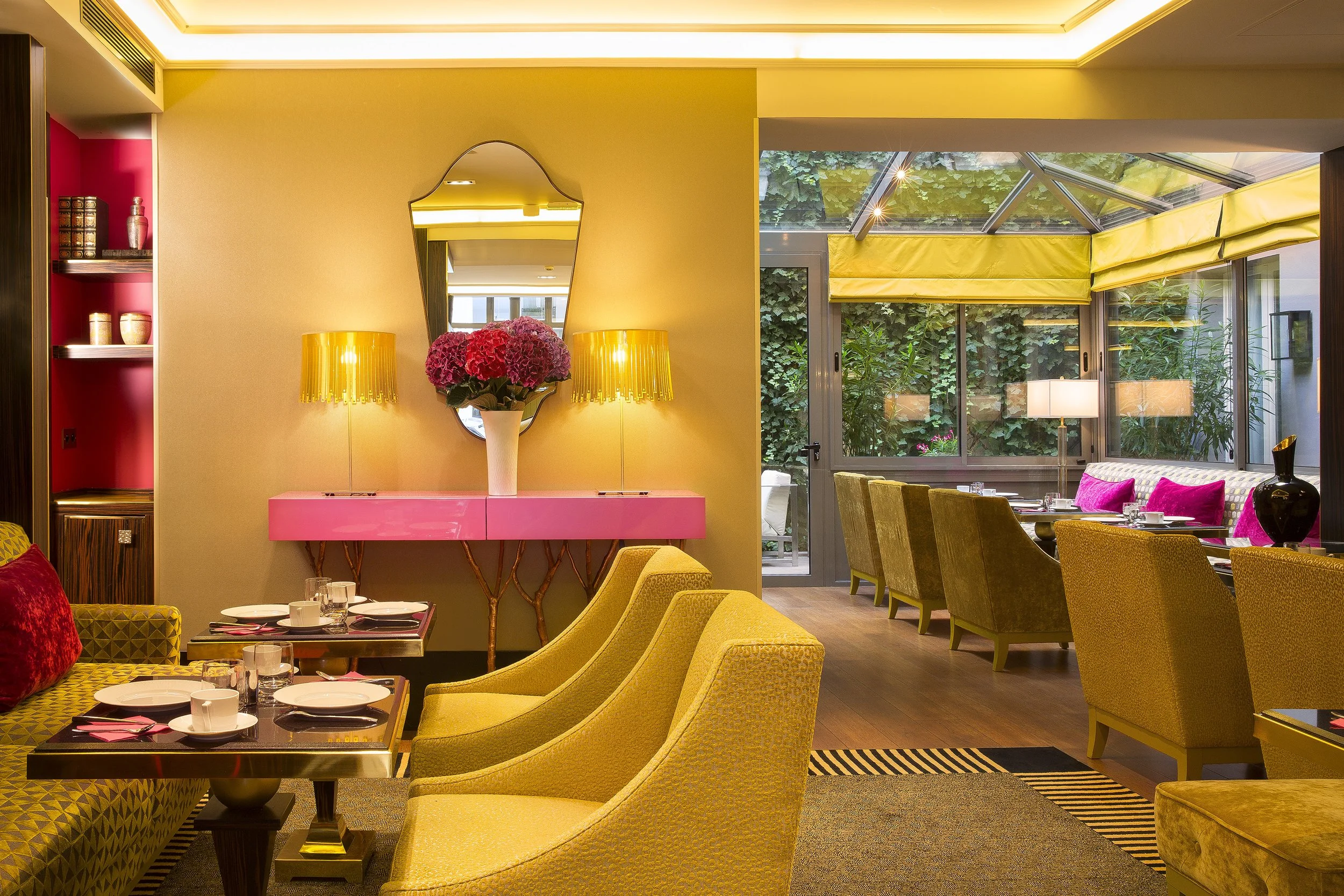 Salon + Salle Petit dejeuner - Breakfast Room.jpg