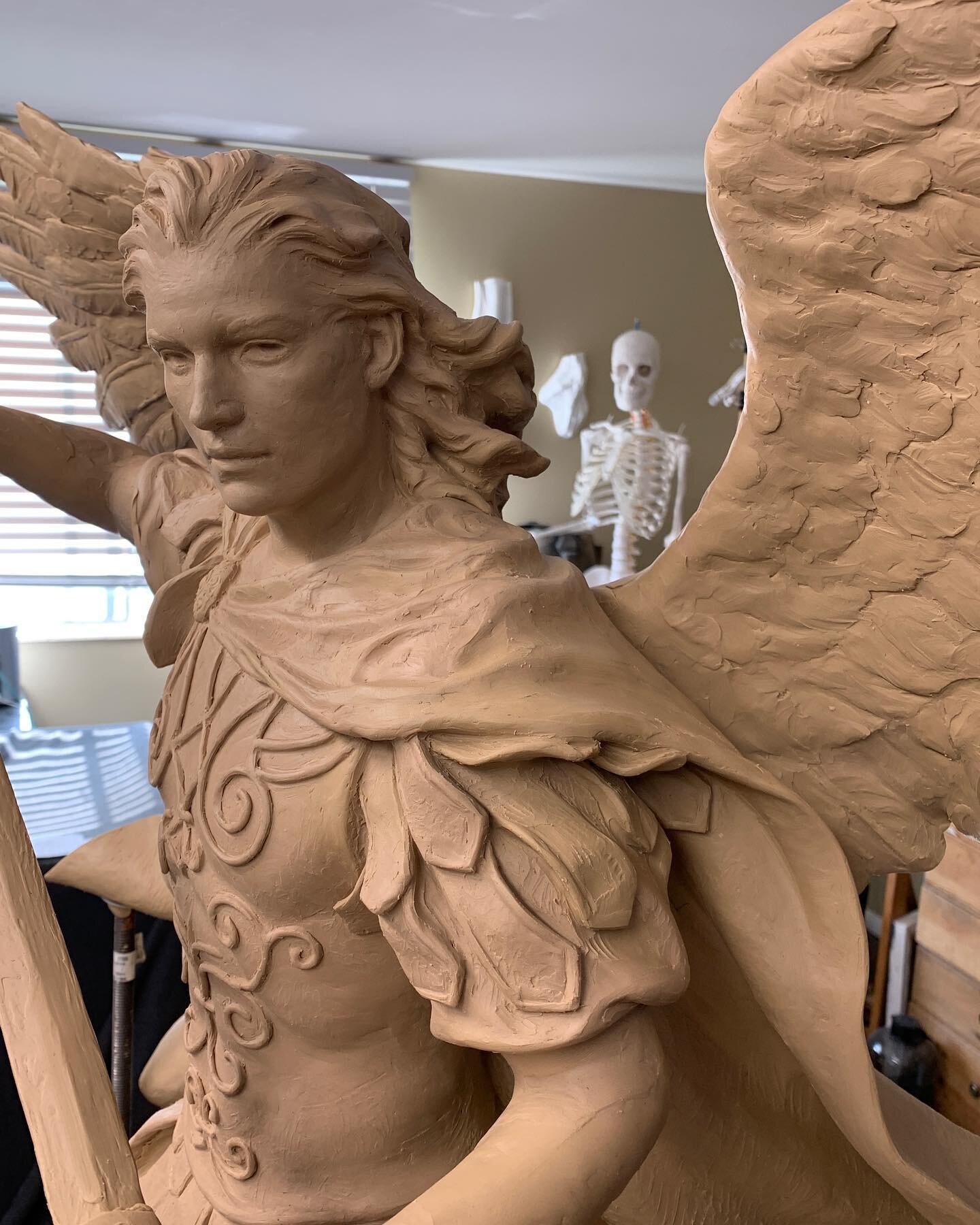 Get&rsquo;m in, get&rsquo;m out!  #bustamove #clay #copysculpt #eeesh #Neversleep #dontaskdonttell #wings #funproject #sometimesyoujustgotta