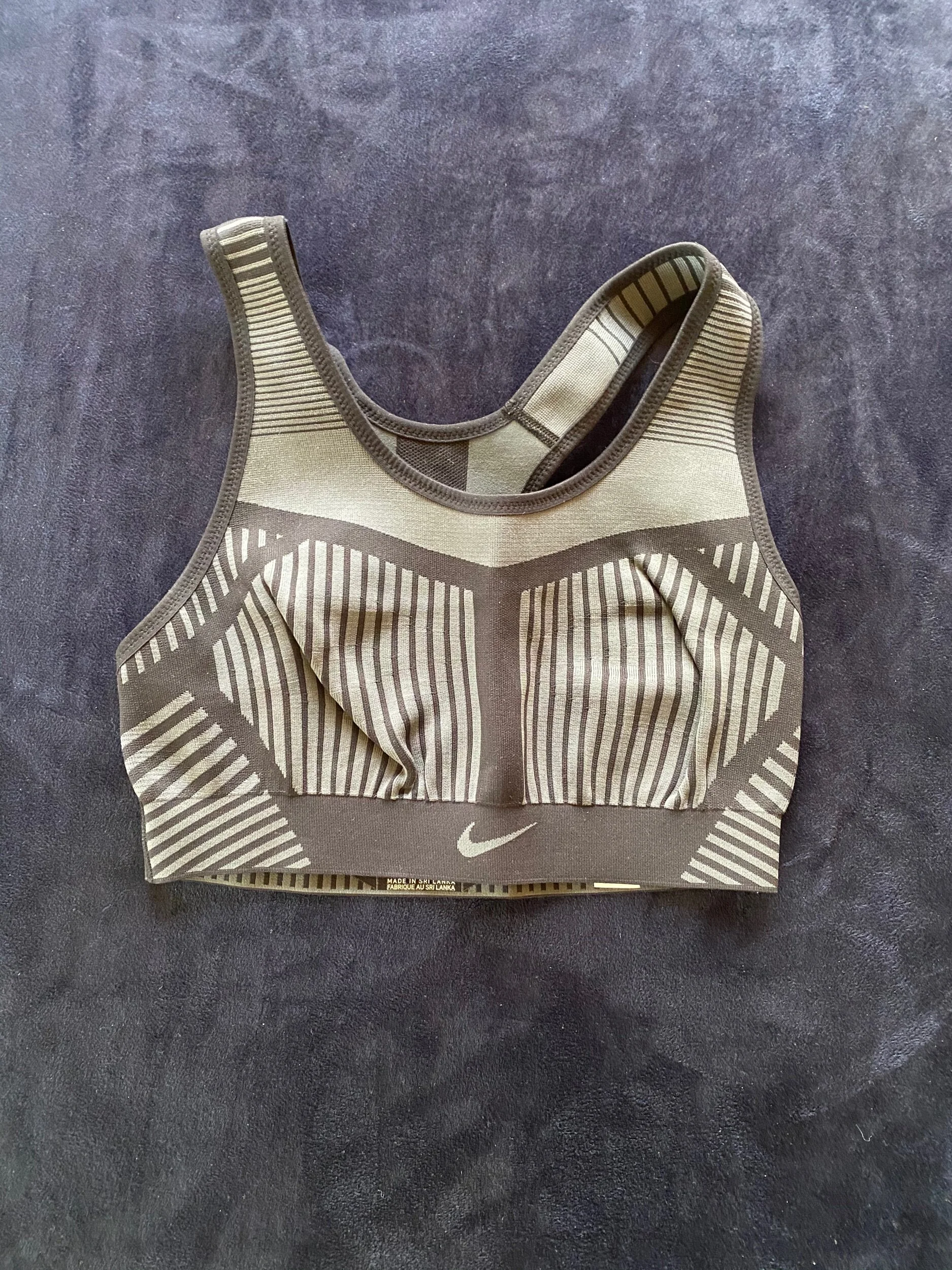 F30CA81B-B31E-4D60-BCAB-E32890EBA104