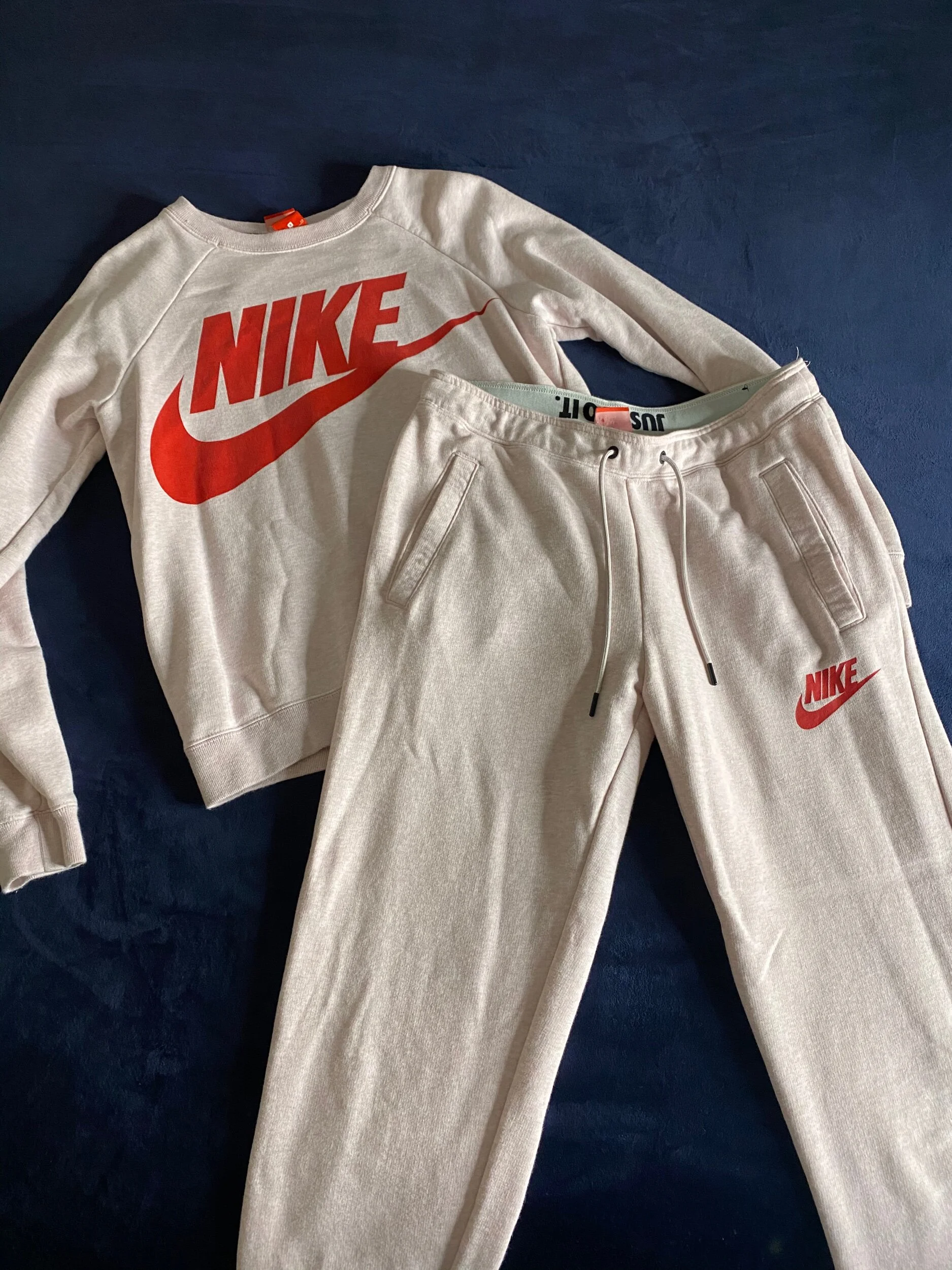 C7200A16-9FAC-475F-9F7F-70B02623ABFD