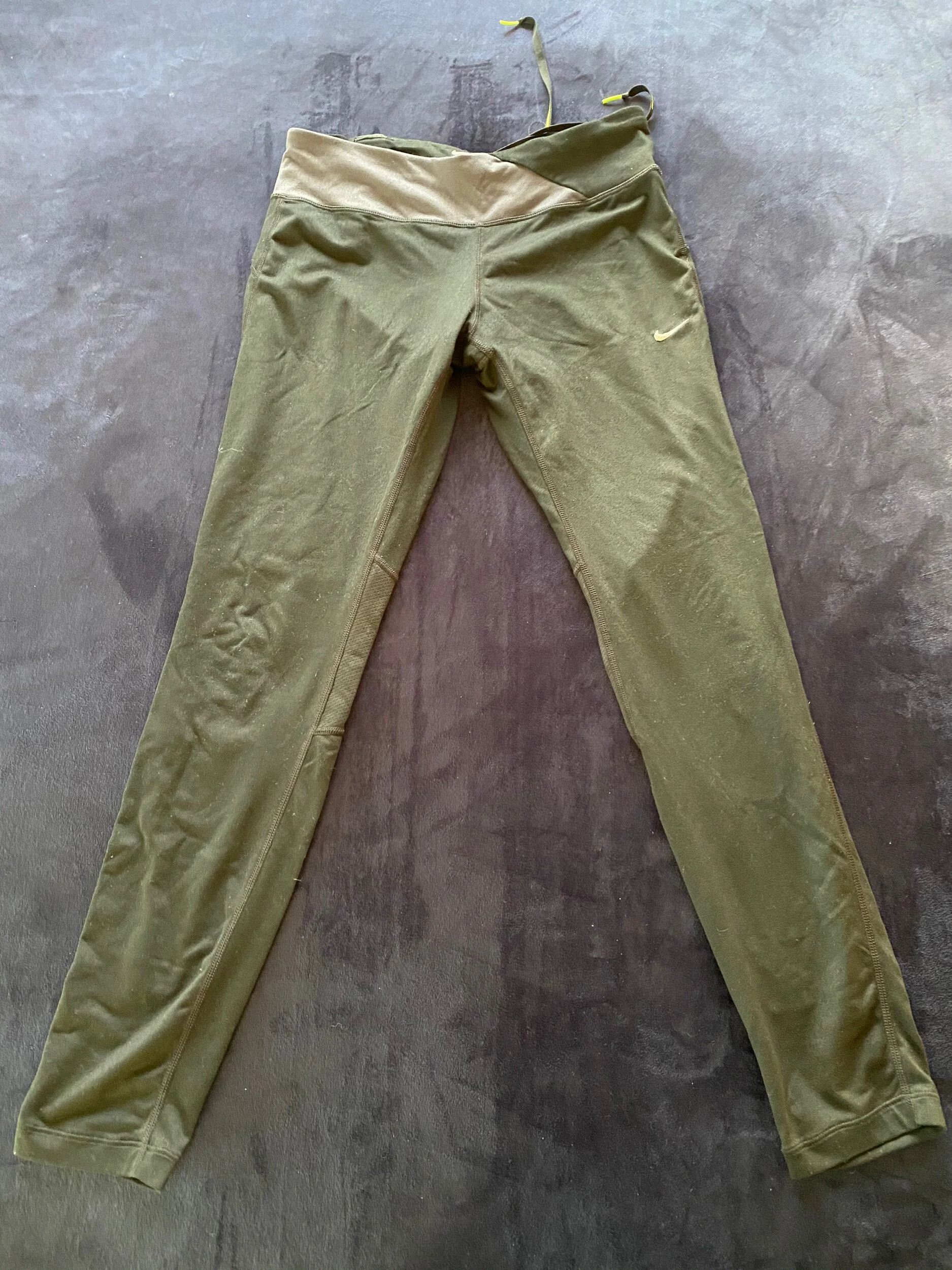 A047ED7F-89D2-44CA-A22A-059EE28F29DB