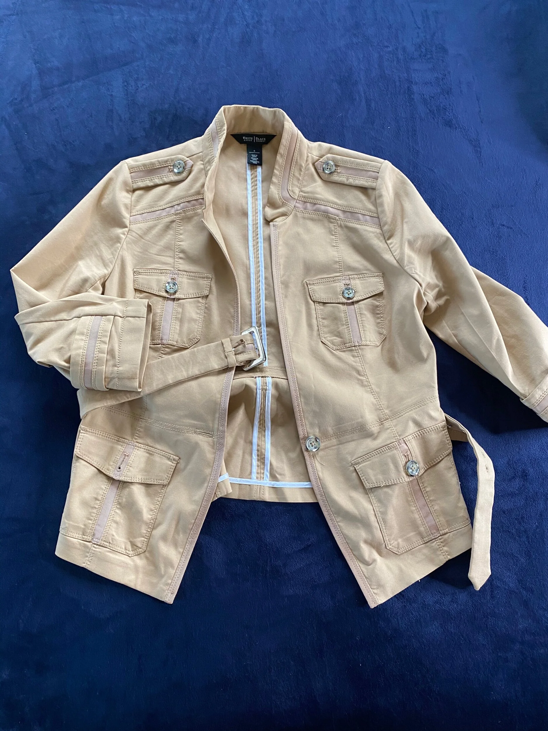 71B05B0E-AA0D-4819-8006-8831AB5FE6E1