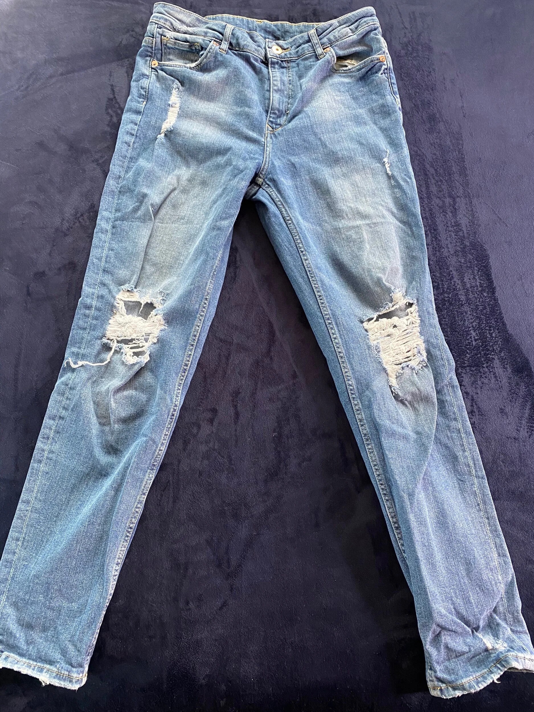 44EB293A-D6DD-4B84-AC38-5097B3F9B154