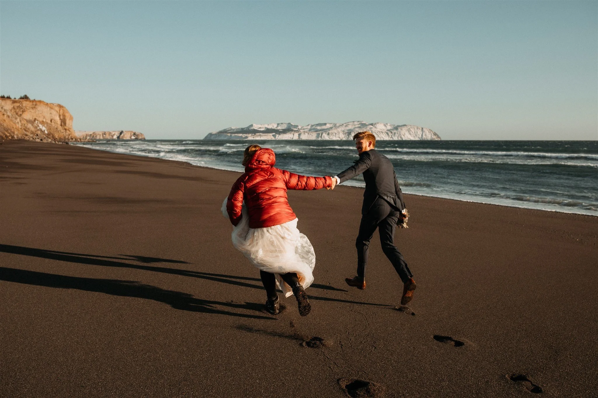 118-Adventure-Alaska-Elopement-with-Friends-Kodiak-Alaska-Will-Khoury-Elopement-Photographer.jpg