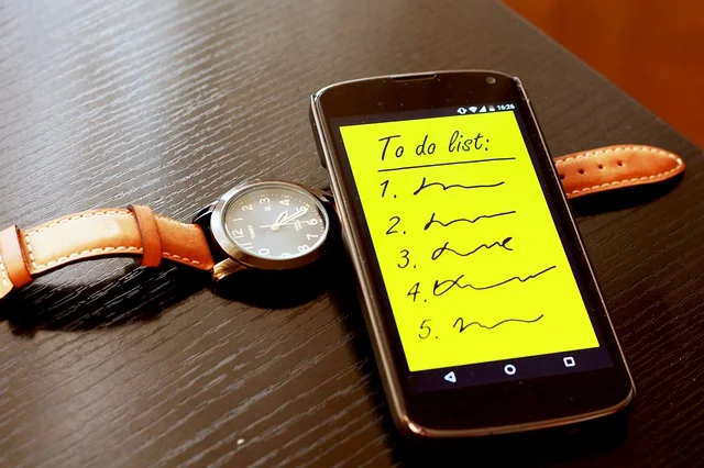 smartphone-570507_640 (1).jpg