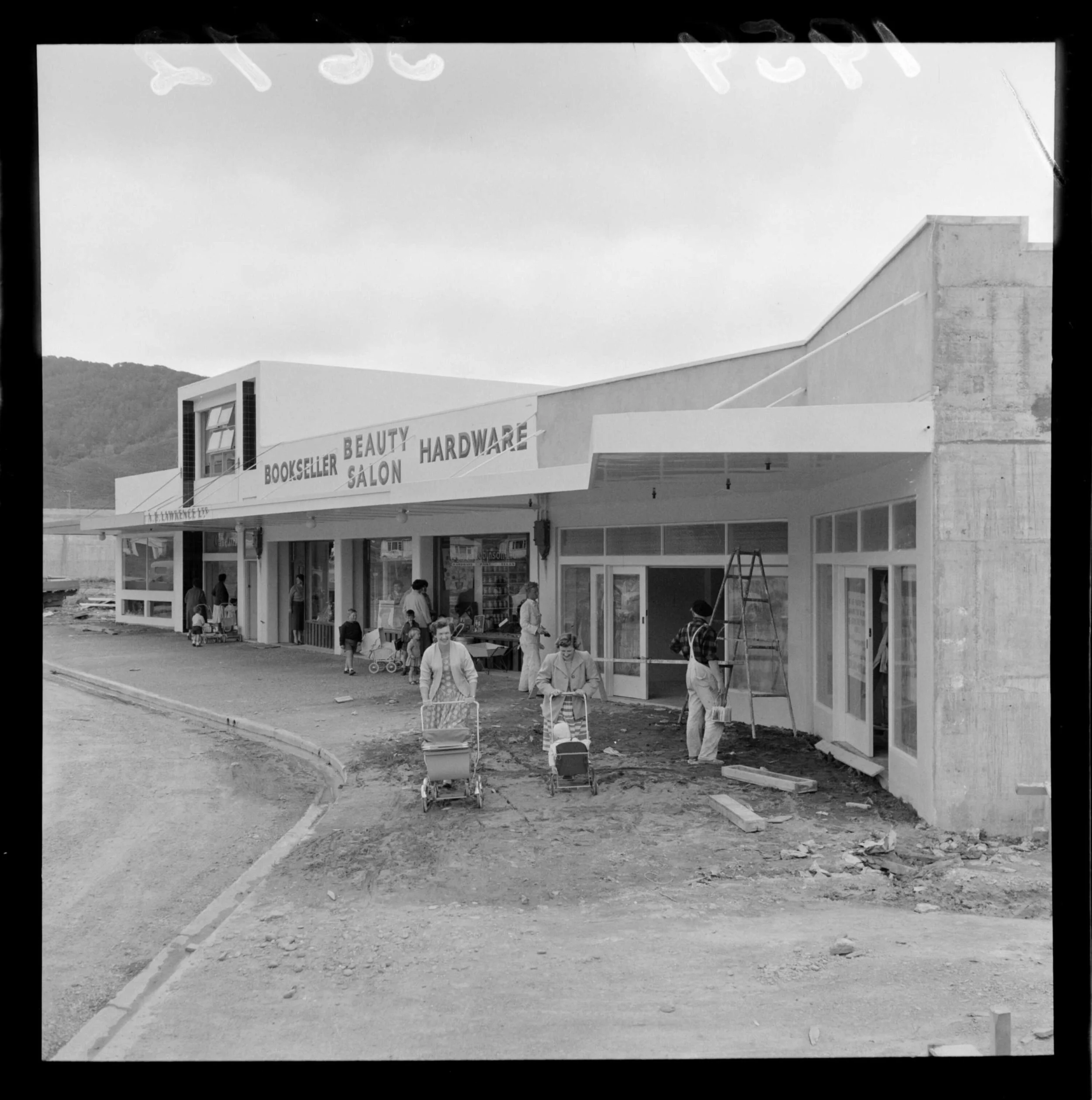 FL13243427.jpg