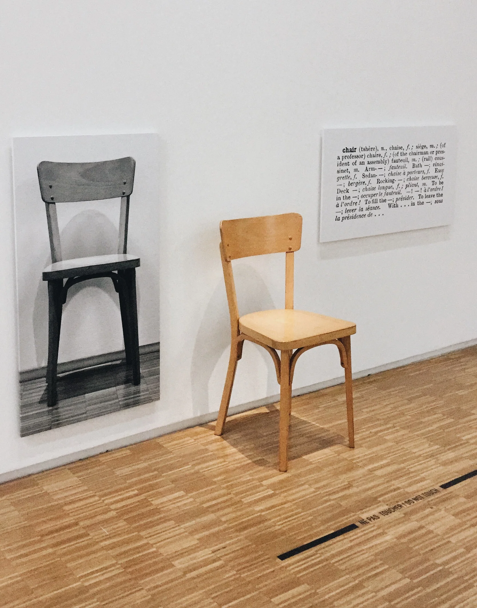 Joseph Kosuth, One and Three Chairs