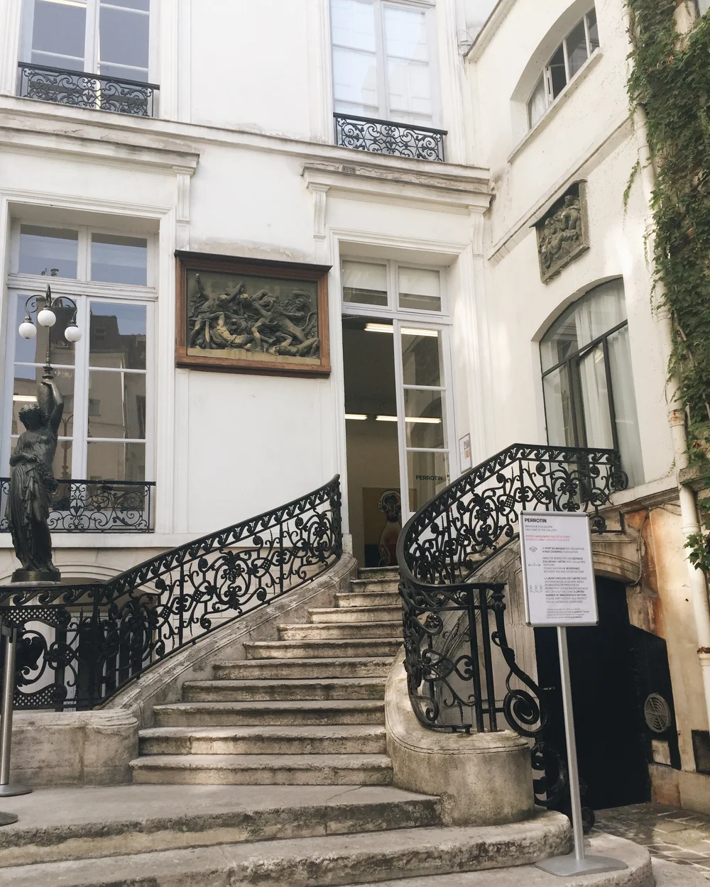 Gallery Review: Perrotin Paris — Contemporary Musings