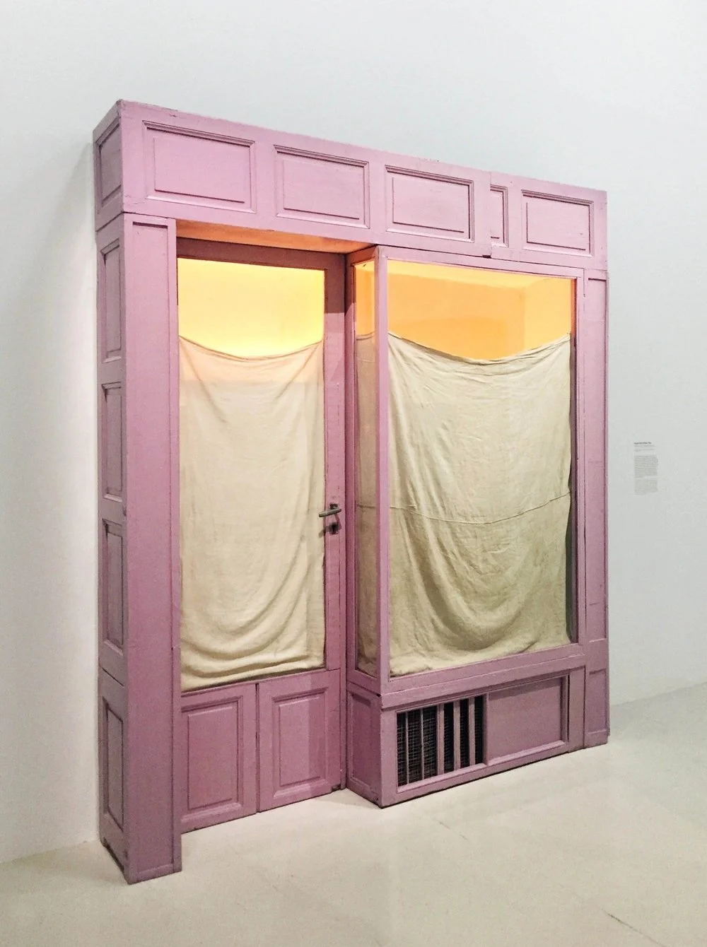 Exhibition Review: Christo &amp; Jeanne-Claude at Centre Pompidou