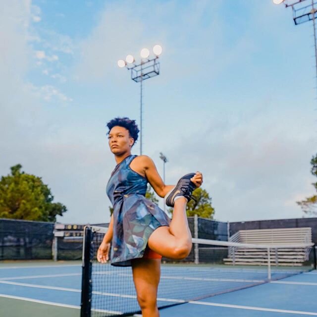 Ladies, Nike dresses are cute most times! Get a dress. It&rsquo;s easy to put on and simply cute😊Get your look from @nikesportswear @nike @nikecourt @tenniswarehouse &bull;
&bull;
&bull;
✝️&rdquo;Do not rejoice when your enemy falls, &nbsp;and let n