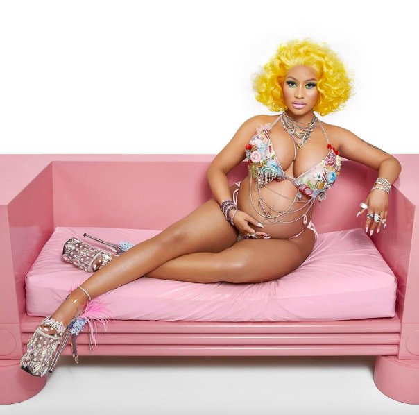  Nicki Minaj Pregnancy Photoshoot - Set Decorator 