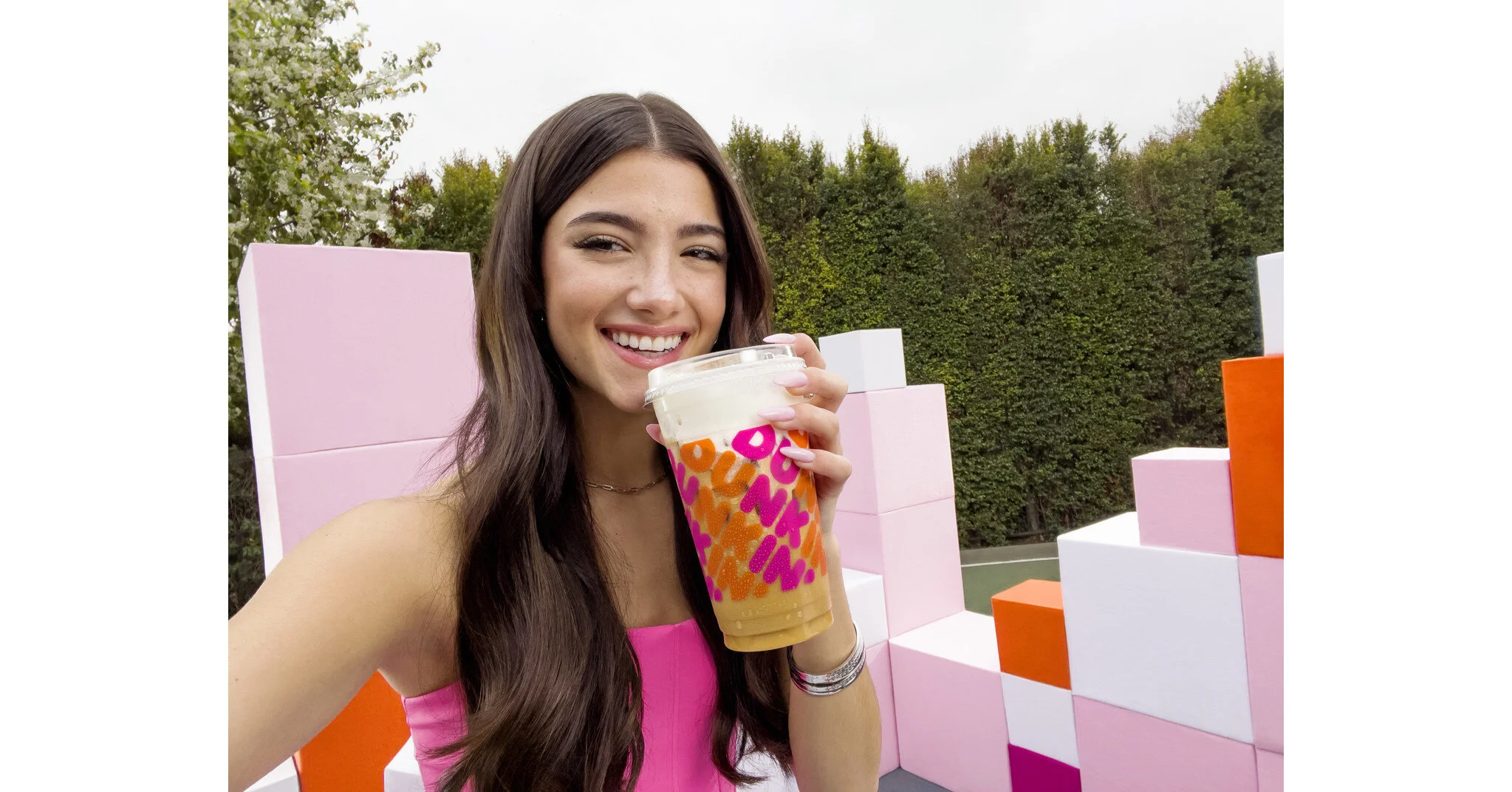 Dunkin_cold_brew.jpg