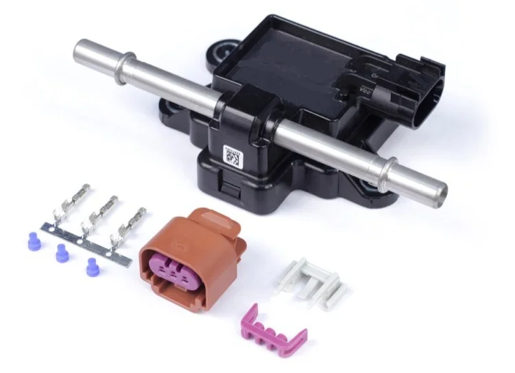 Sensor_FlexFuel_SEN-GM-FLEXF_kit_01.JPG
