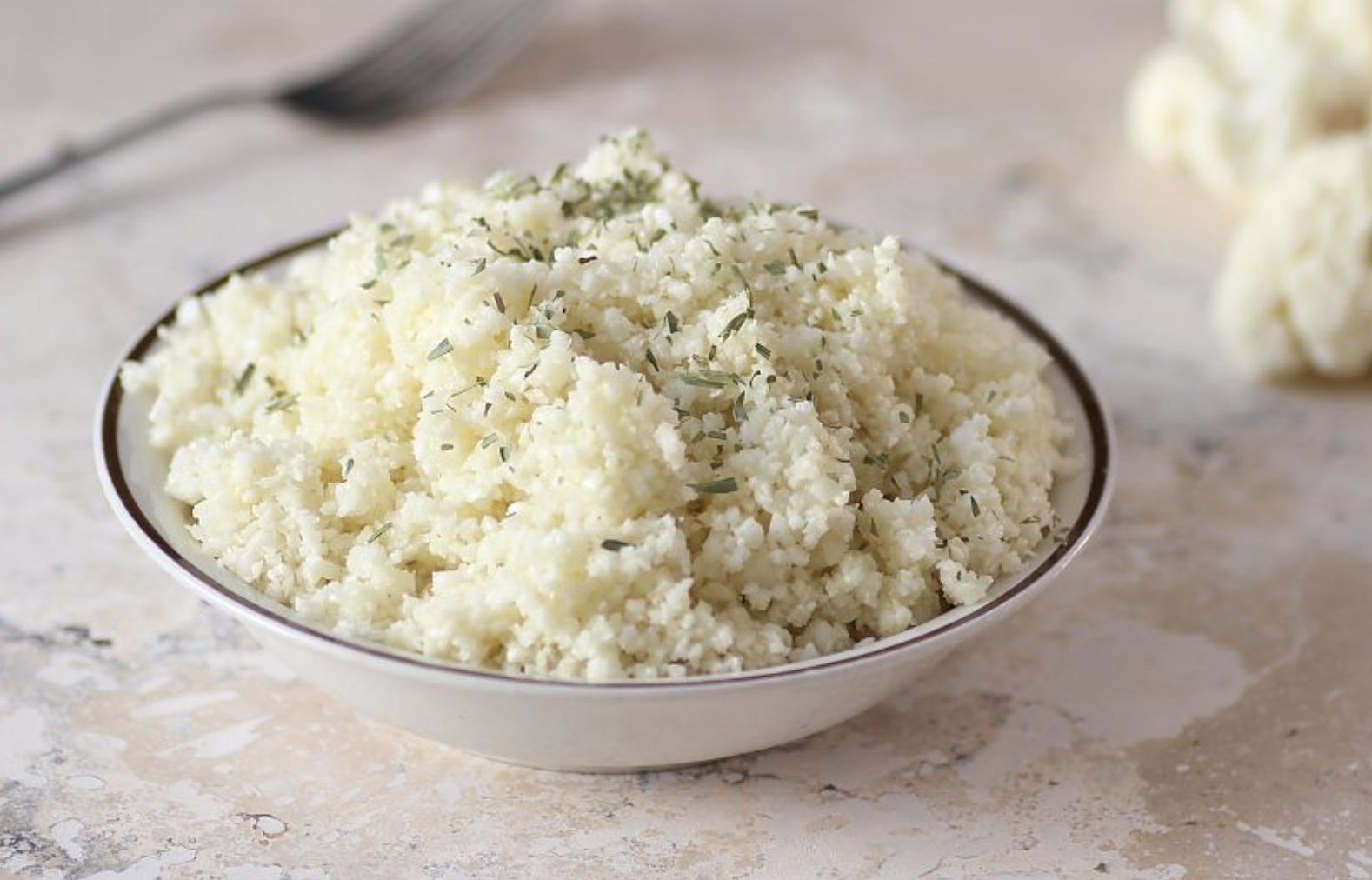 RAW CAULIFLOWER RICE