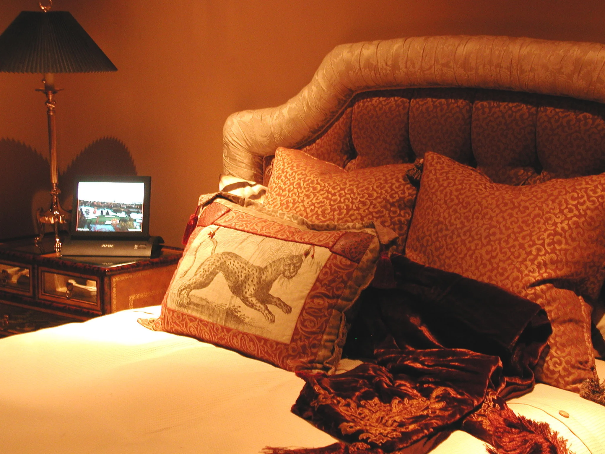 58_Guest Rm 2.jpg