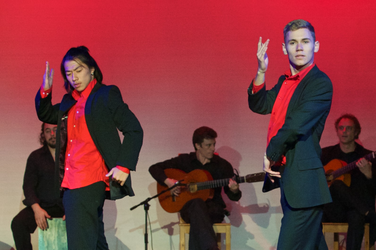 Daniel Lyas, Taiga Kuwahara, Studio Flamenco