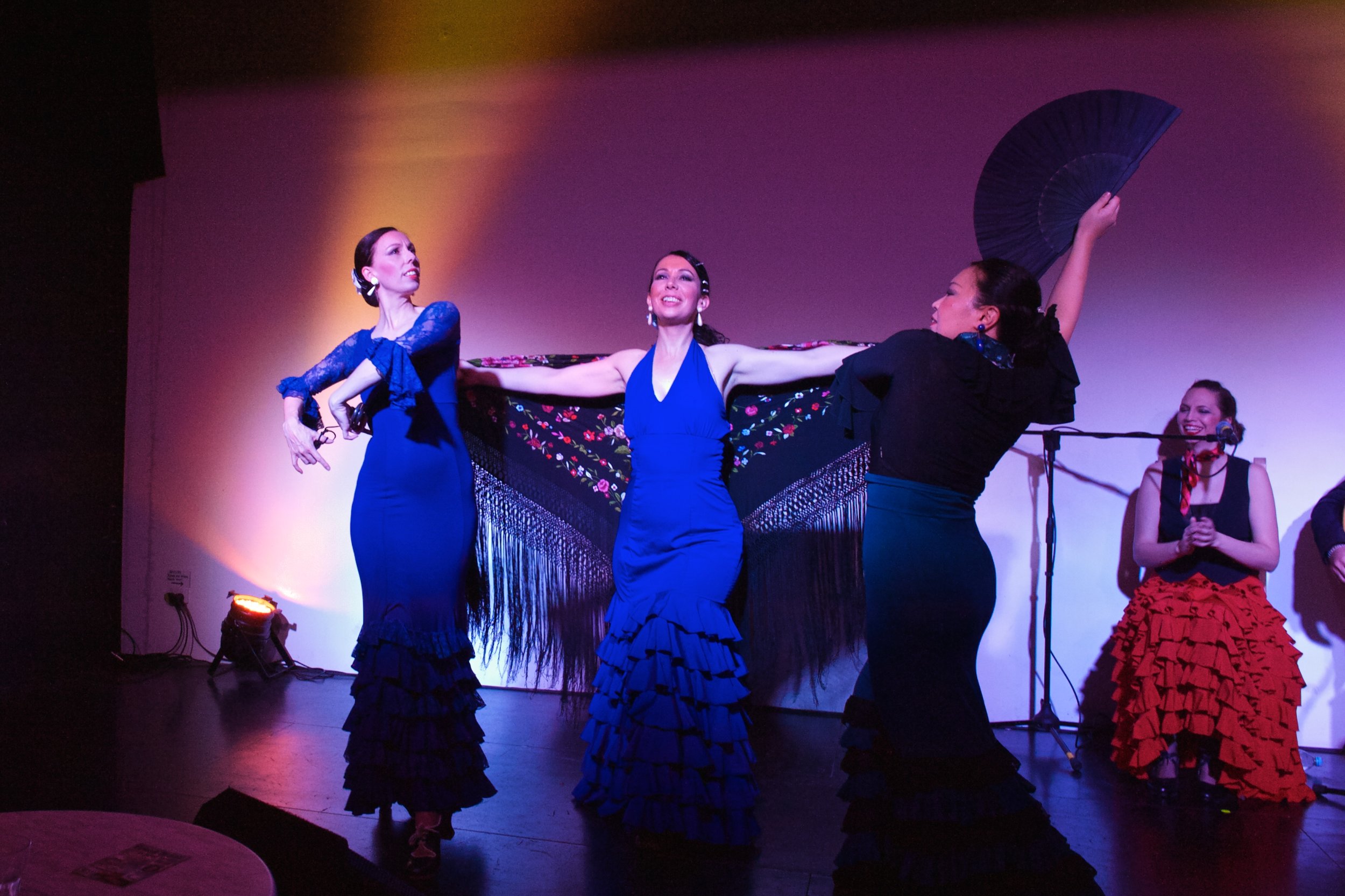 Susi Masi, Emma Fernee, Studio Flamenco