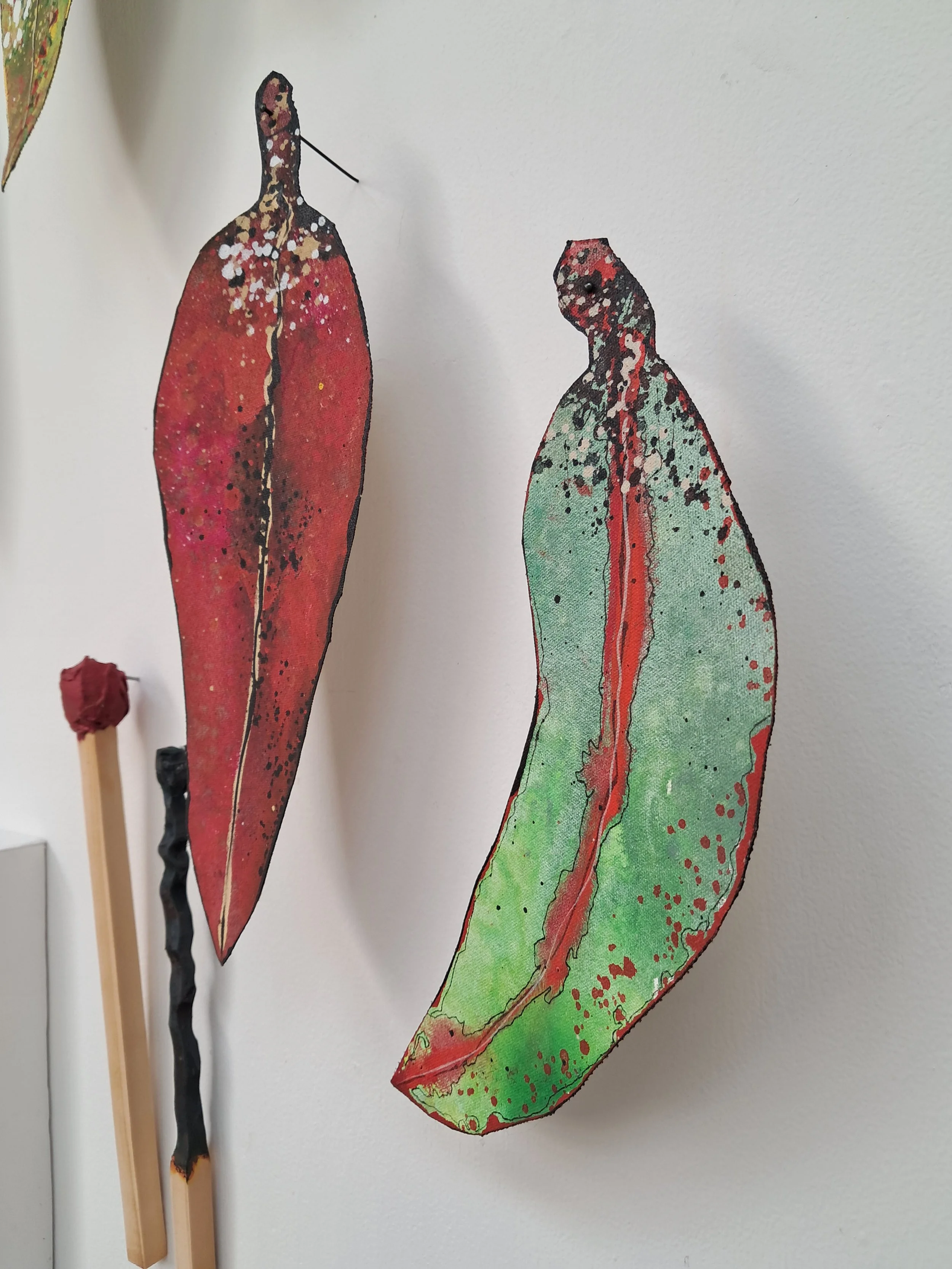 pair red green side 8.jpg