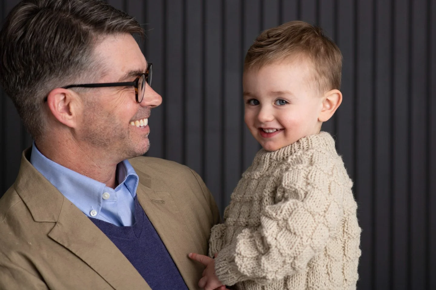 Beyond Smiles: Capturing Genuine Emotions in Family Photos