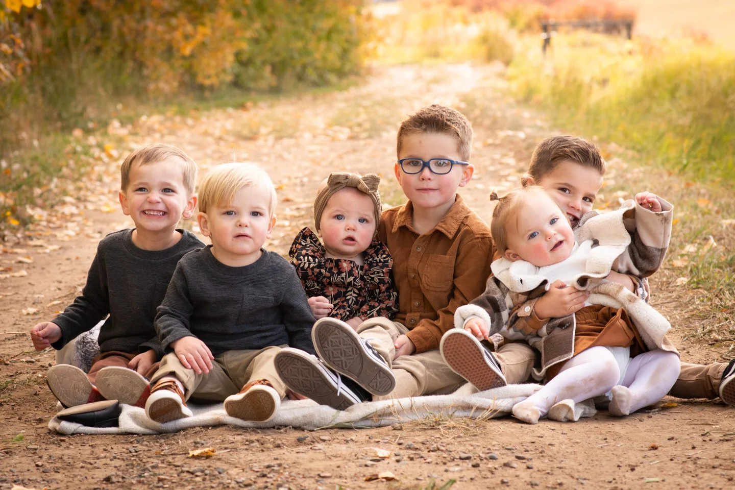 Why Family Portraits are the Perfect Gift for Grandparents and Extended Family