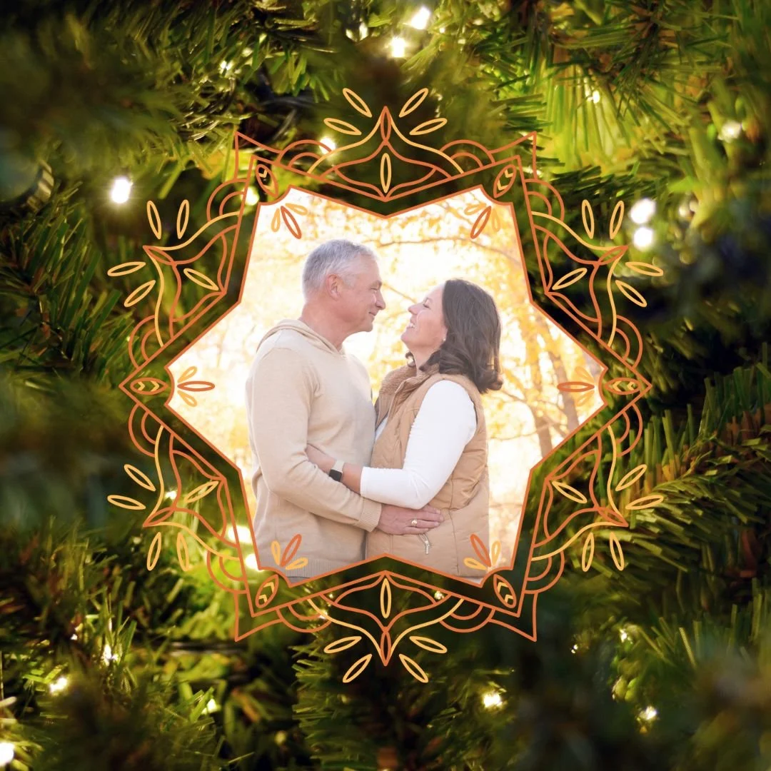 The holidays are here, and it&rsquo;s the perfect time to get creative with your family photos! 🎄✨ From decor to gifts, there are so many ways to make your memories shine.

Check out my latest blog post, &quot;5 Creative Ideas for Using Family Photo