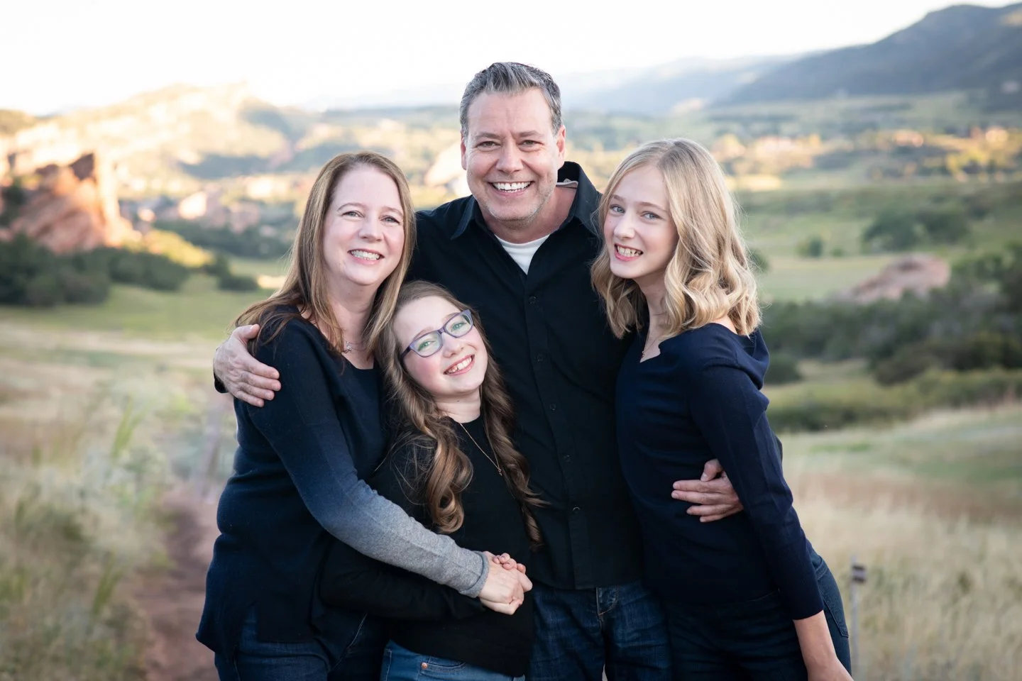 How to Organize a Stress-Free Family Portrait Session