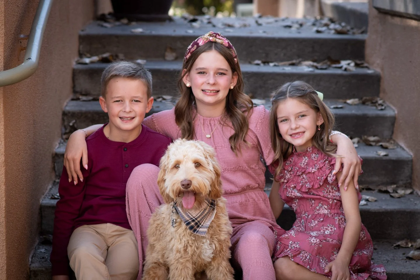 Incorporating Pets into Your Family Portraits