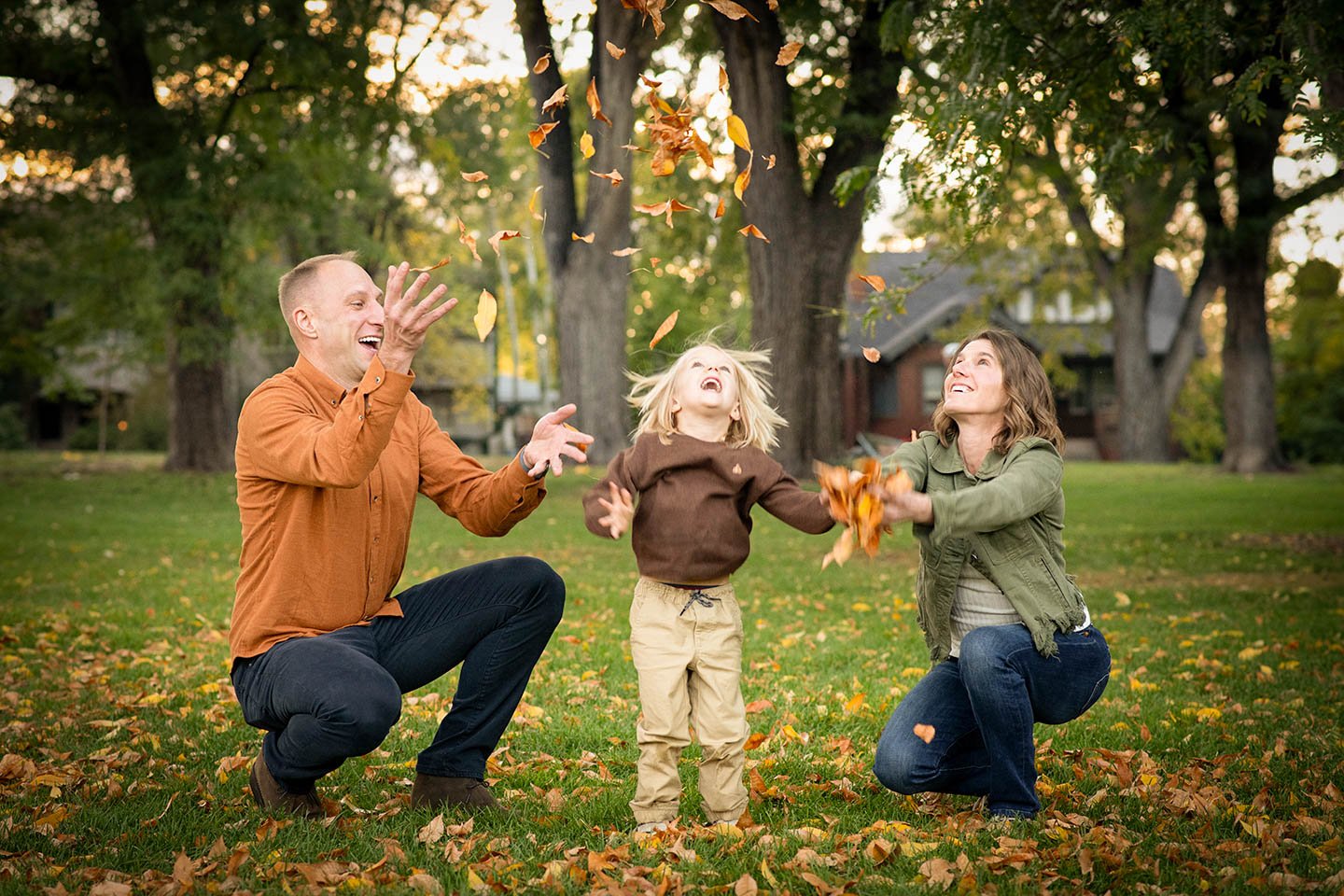 Fall family mini session at Washington Park in Denver, Colorado