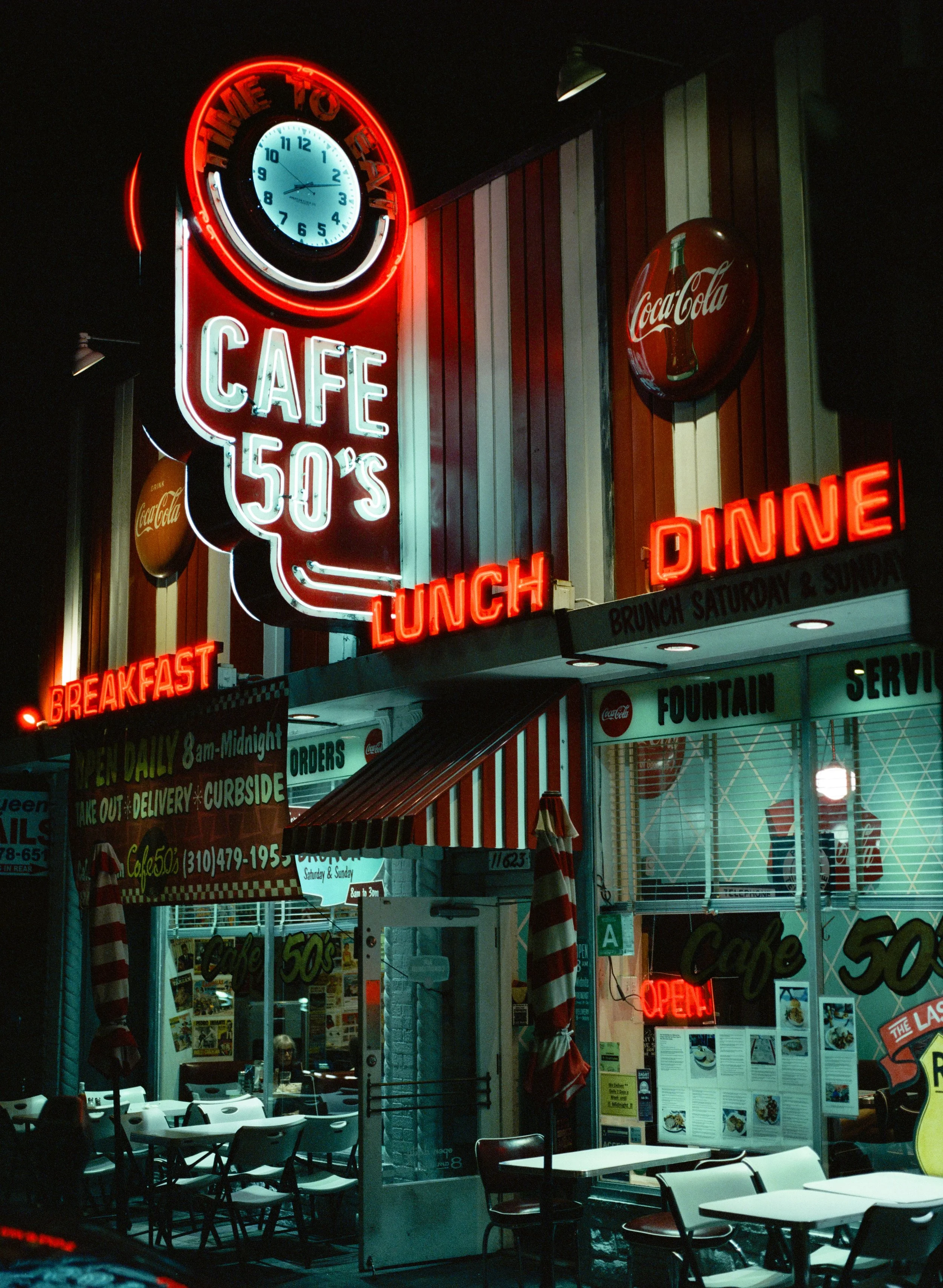 1.15.2026_Neon Photos_Edits-000351640003.jpg