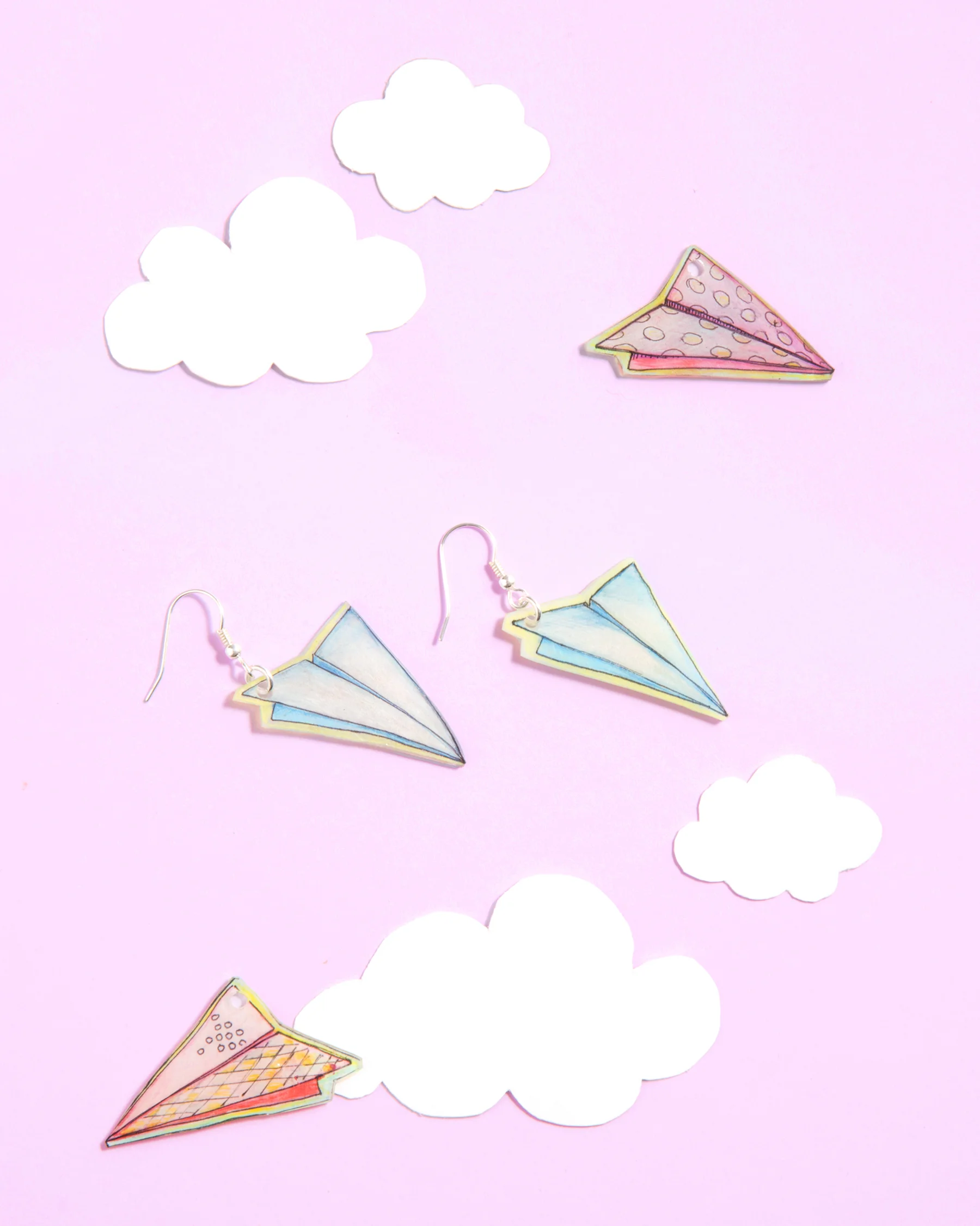 web_R_3-2000D_PAPER AIRPLANE EARRINGS_A.jpg