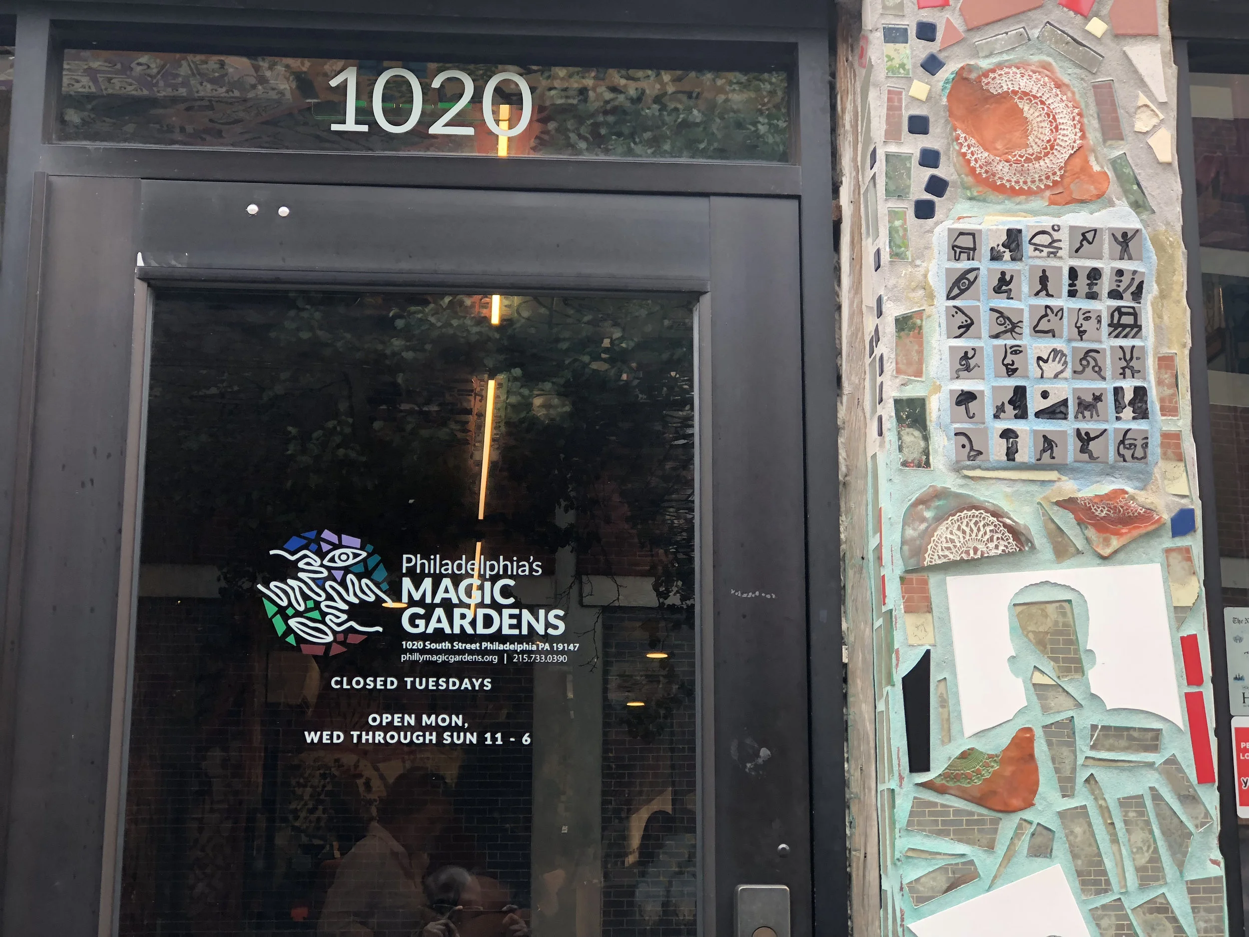 Entrance to Philadelphia's Magic Garden.