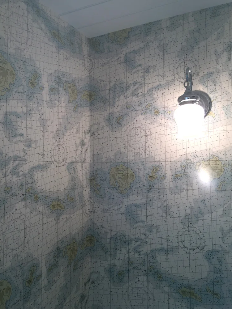 Powder room