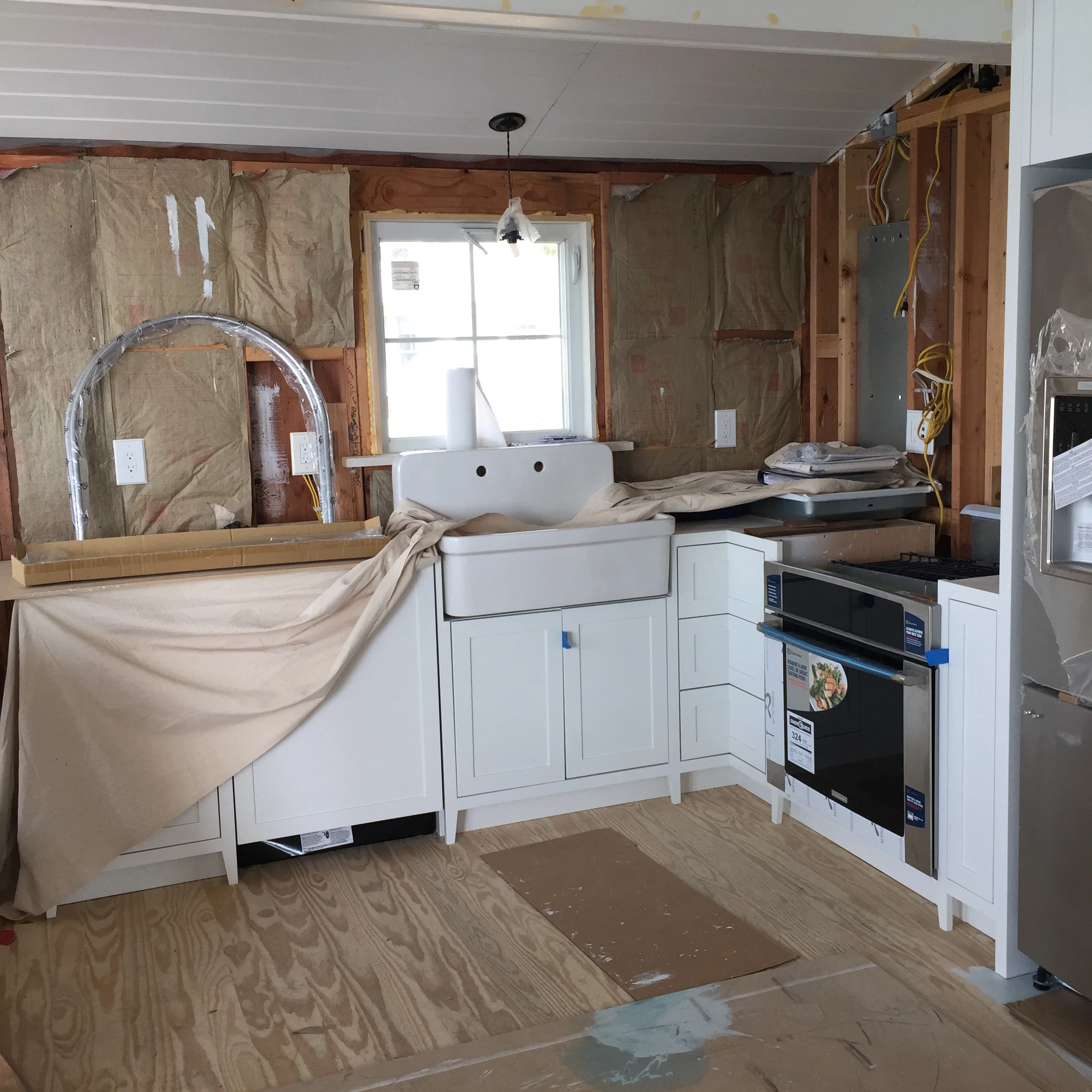 Unfinished kitchen 