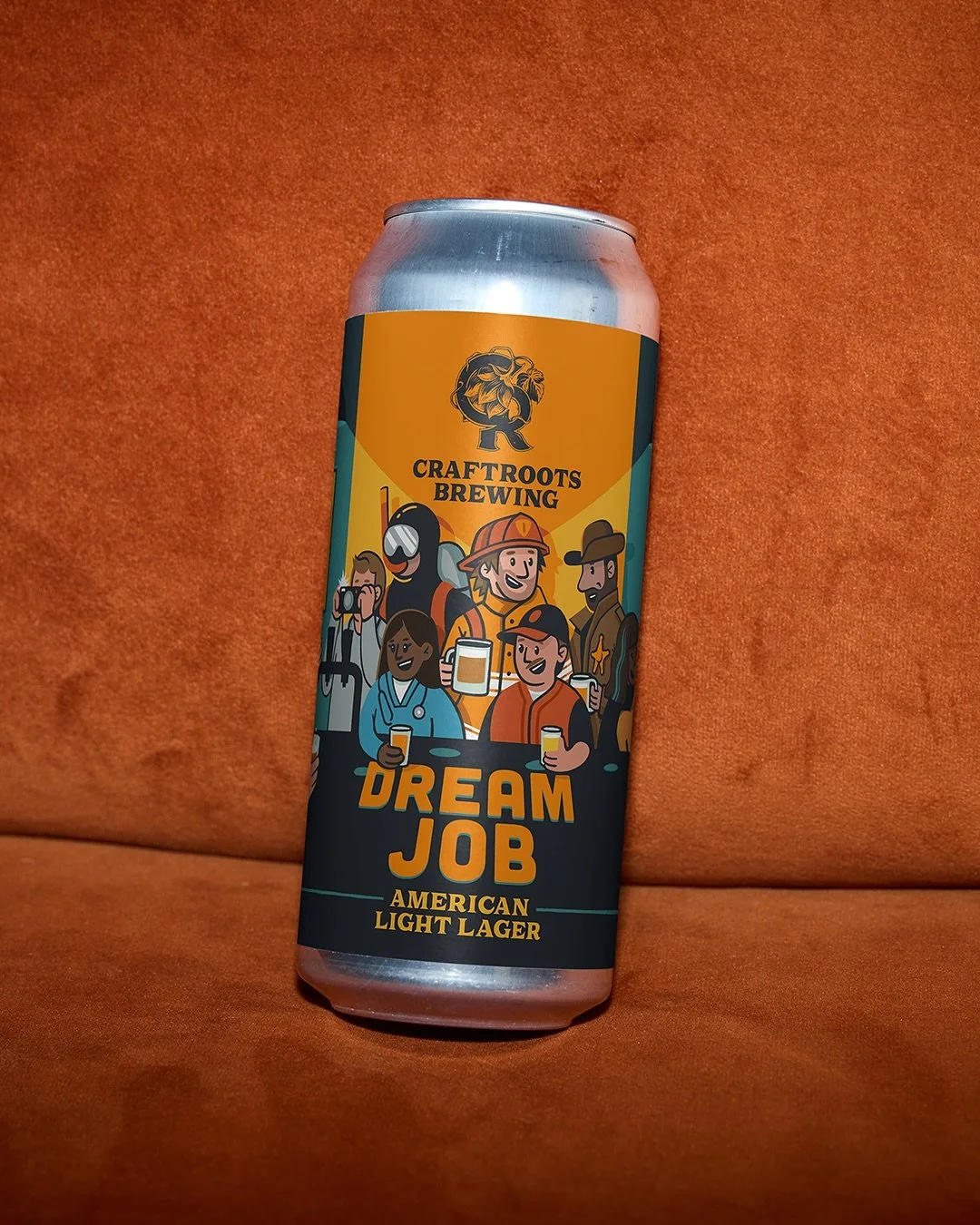 Dream Job for CraftRoots Brewing 

➡️ Swipe to see the process of making this illustrated beer label from rough thumbnail sketches, to color comps, to final label!
 
I love working with breweries making their beer come to life on shelf! #beerlabel #b