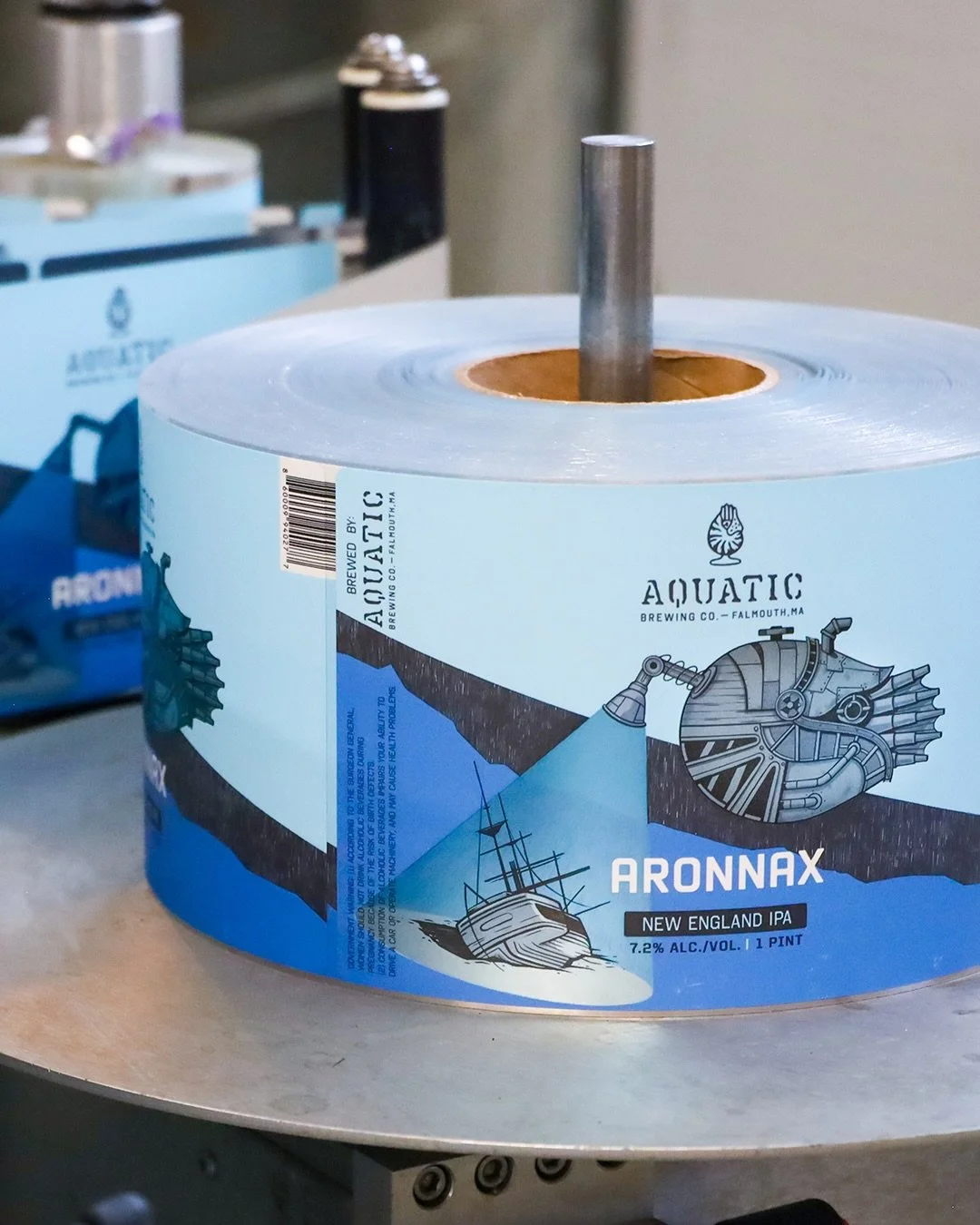 I designed and illustrated this label for Aronnax at @aquaticbrewing in Falmouth, MA. 

I loved working in this pencil art style mixed with bold graphic shapes. Additionally the use of metallic and matte printing techniques really brought the final a