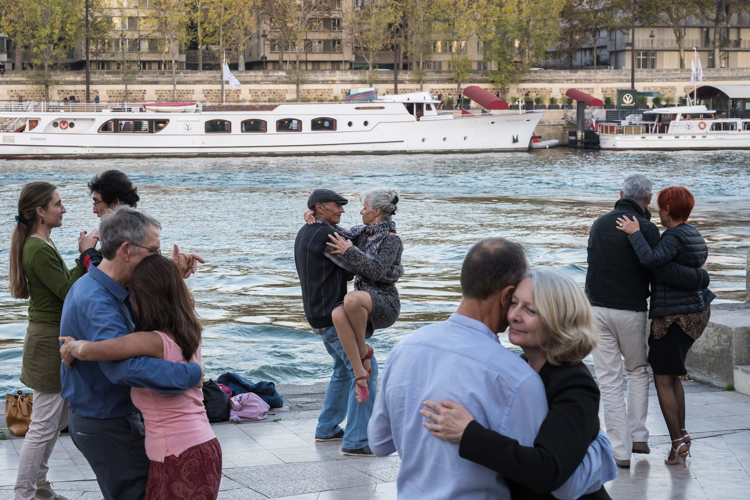 Tango Along the Seine