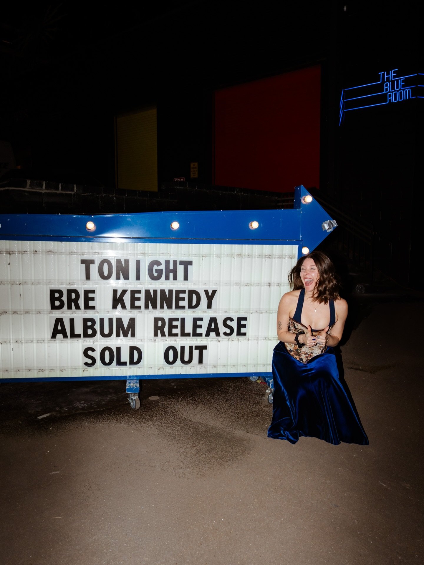 'The Alchemist' Album Release Show 1/30/26 💙

January was weird, heavy, impossibly complex &amp; this album, this show, you all brought so much light into my 2026. Thank you for making this one of my favorite shows to date. 

Thank you @hayleyshoots