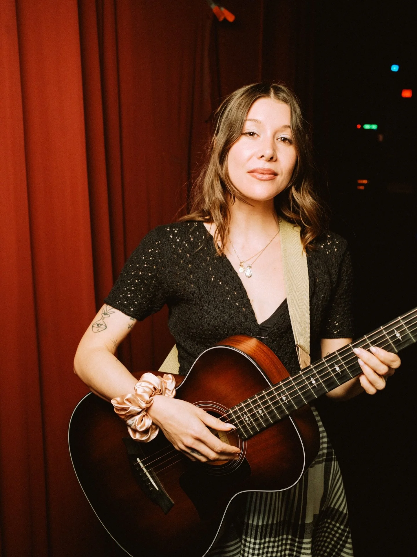 Night 2 Silver Spring, MD w/ @stephen.wilson.jr 

Brother Stephen, thank you for having me out on these shows with you. It has been a gift watching the world discover your song stories and artistry. Thank you for letting me come sing my songs. Can't 