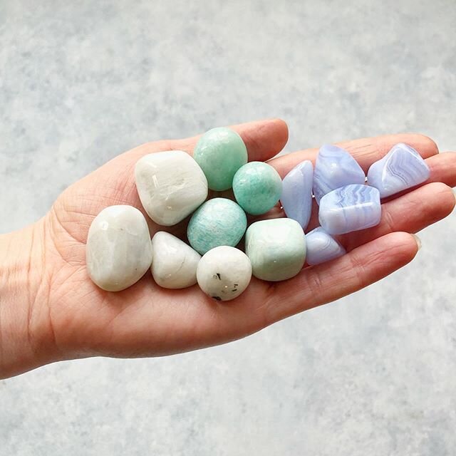 My wishes for you this year in the palm of my hand ✨ Moonstone for optimism and new beginnings, Amazonite for unshakeable calm and big picture thinking, and Blue Lace Agate for clarity of thought and vision, and speaking your truest self into being. 