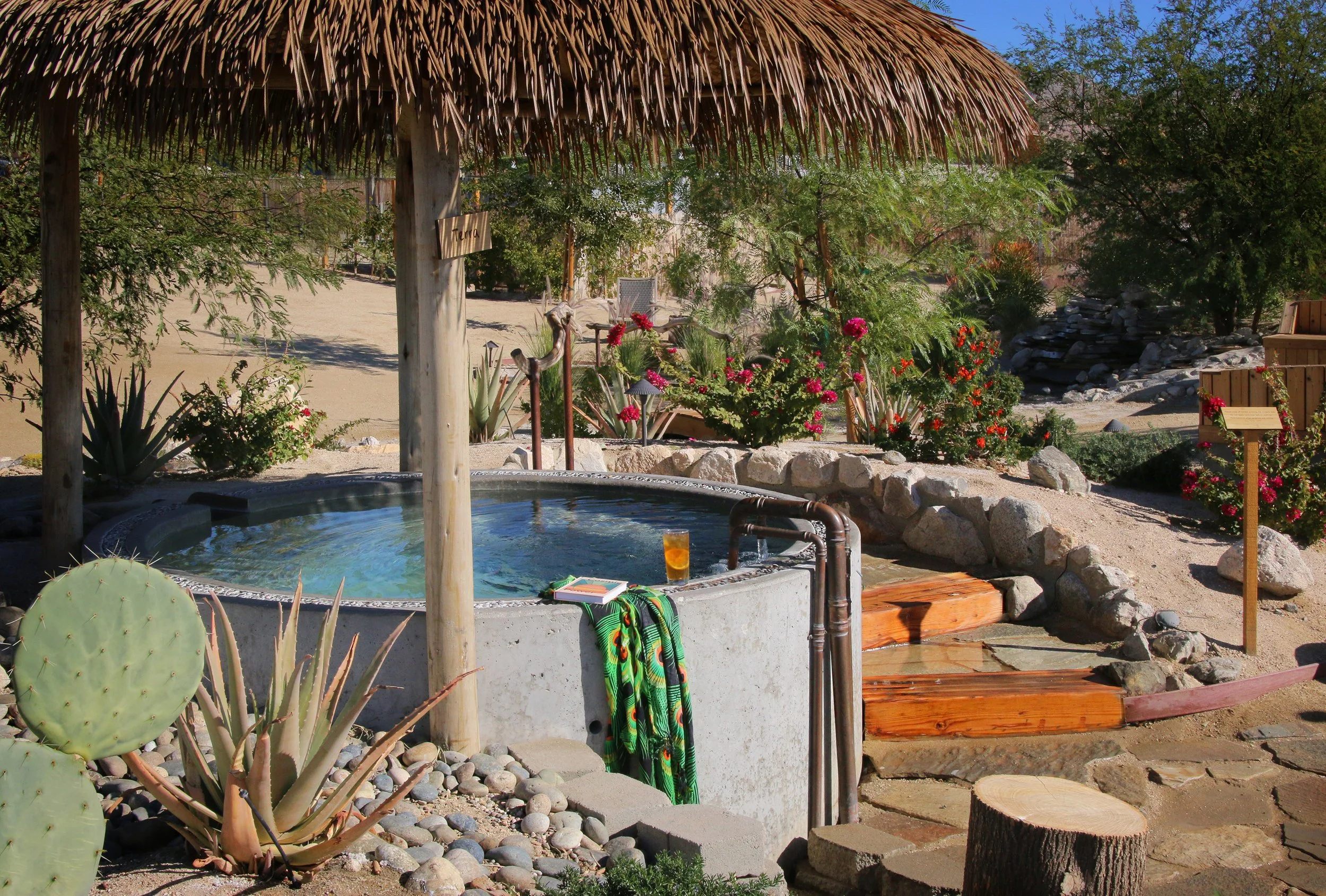 Oasis Hot Spring Free Flowing Tub.jpg