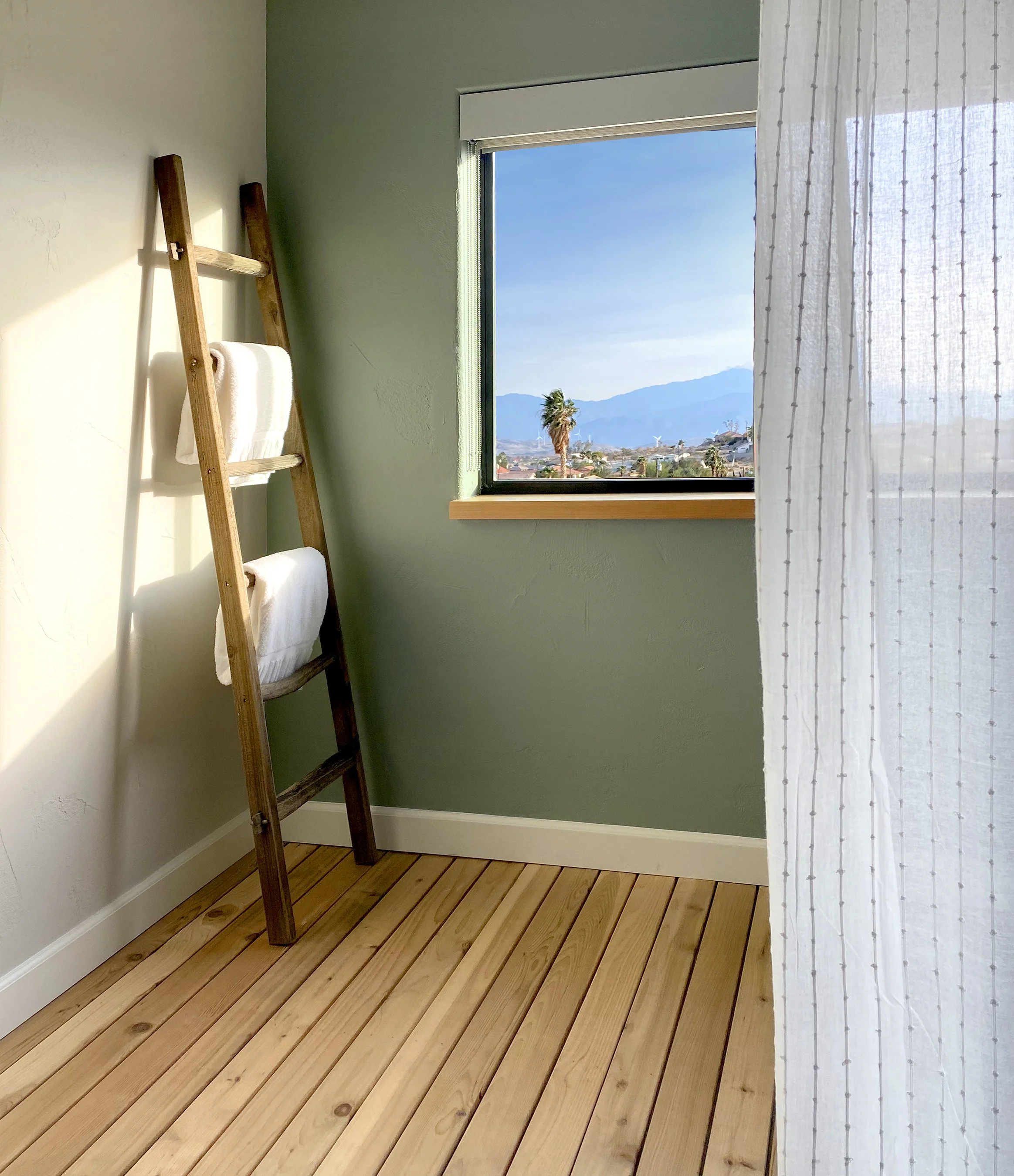 Spa Suite in room tub view.jpg