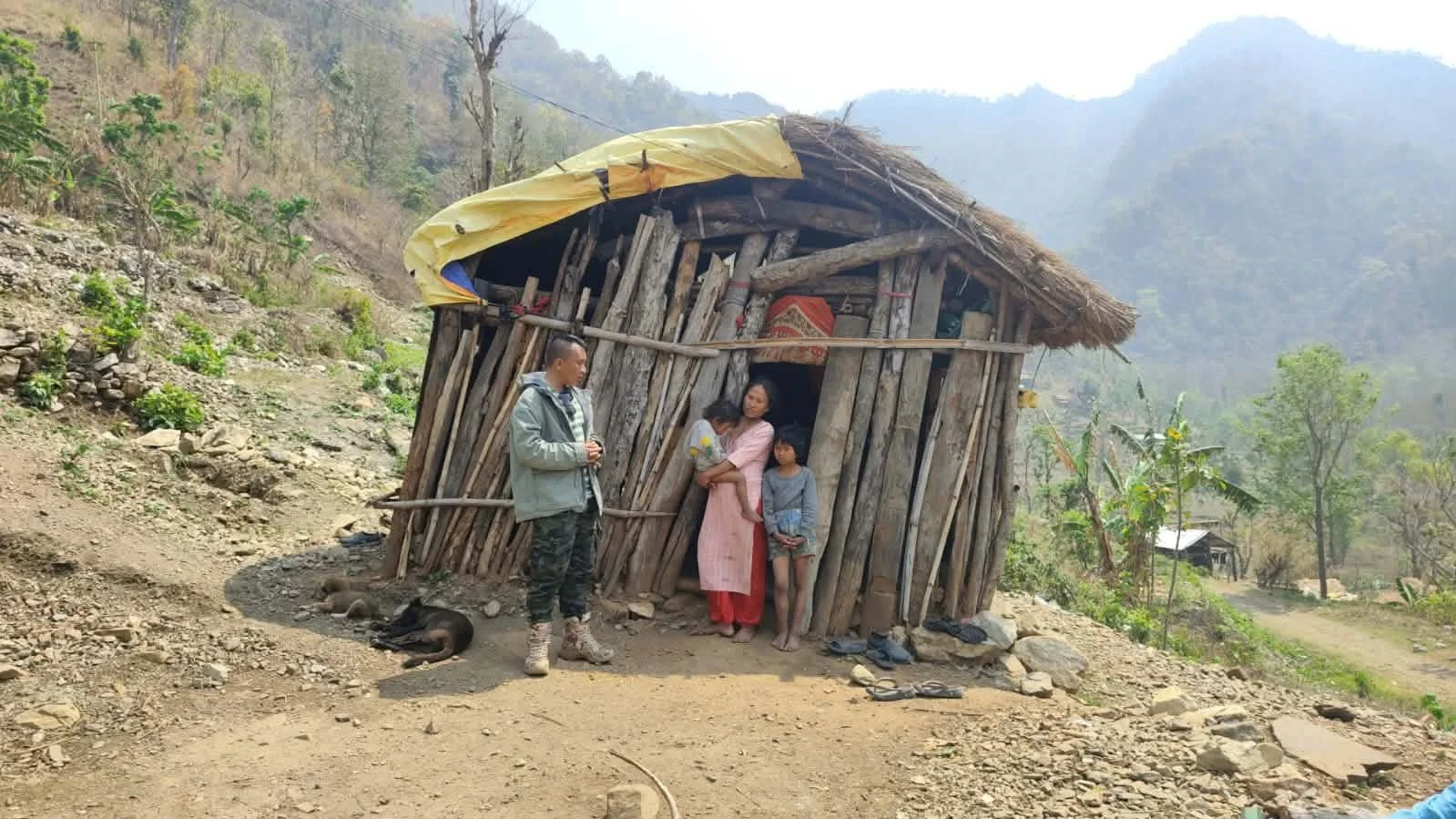Nepal-hut.jpg