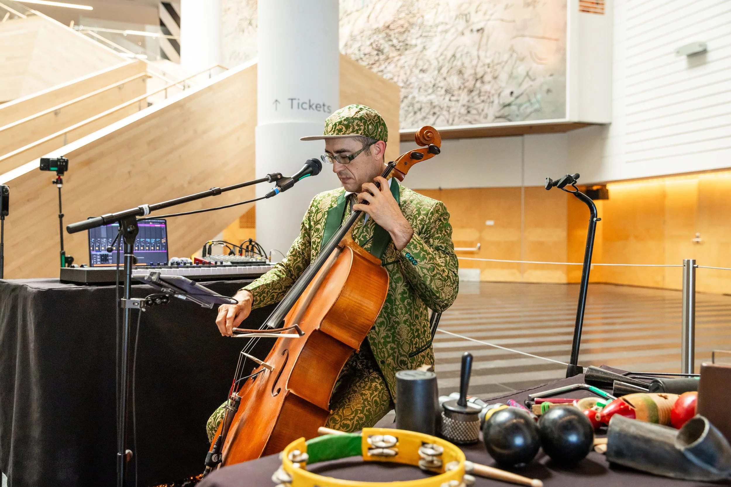 Beatboxing Multi-instrumental Cellist