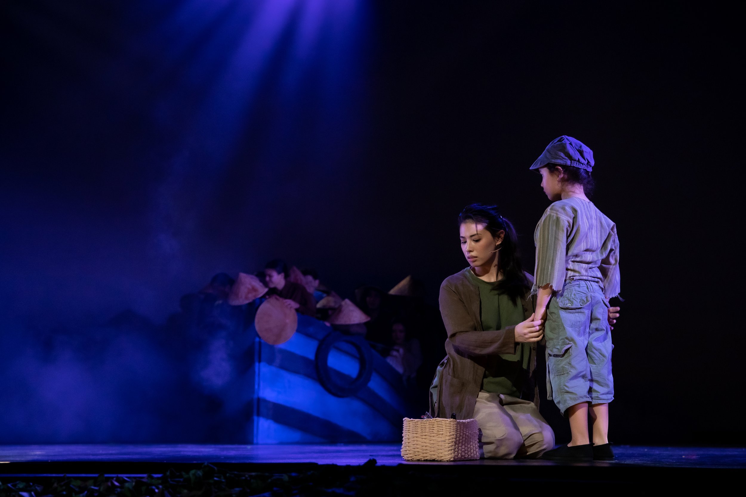 0504-MissSaigon-GrantLesliePhotography.jpg