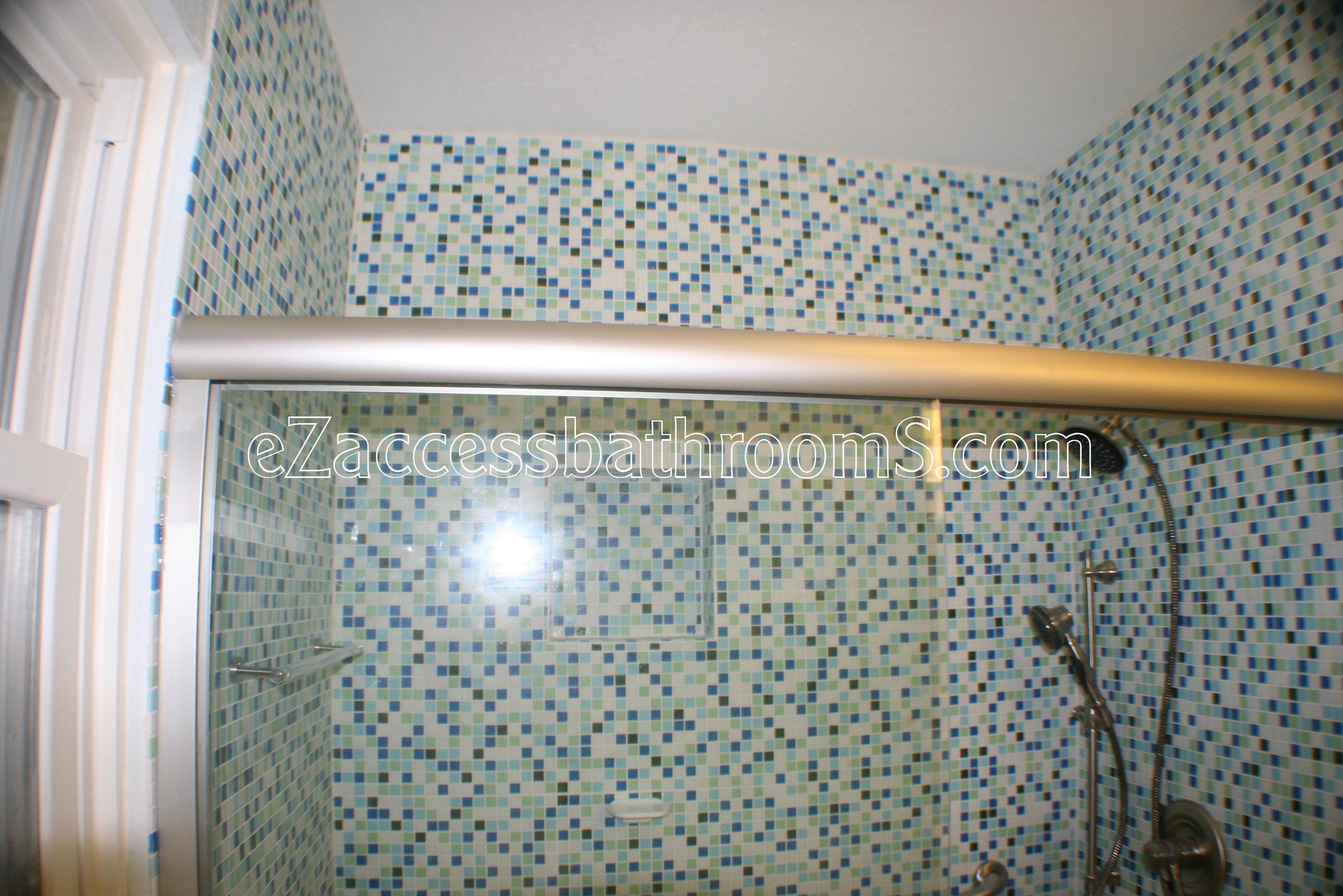 rollin shower ezaccessbathrooms.com 0018.JPG