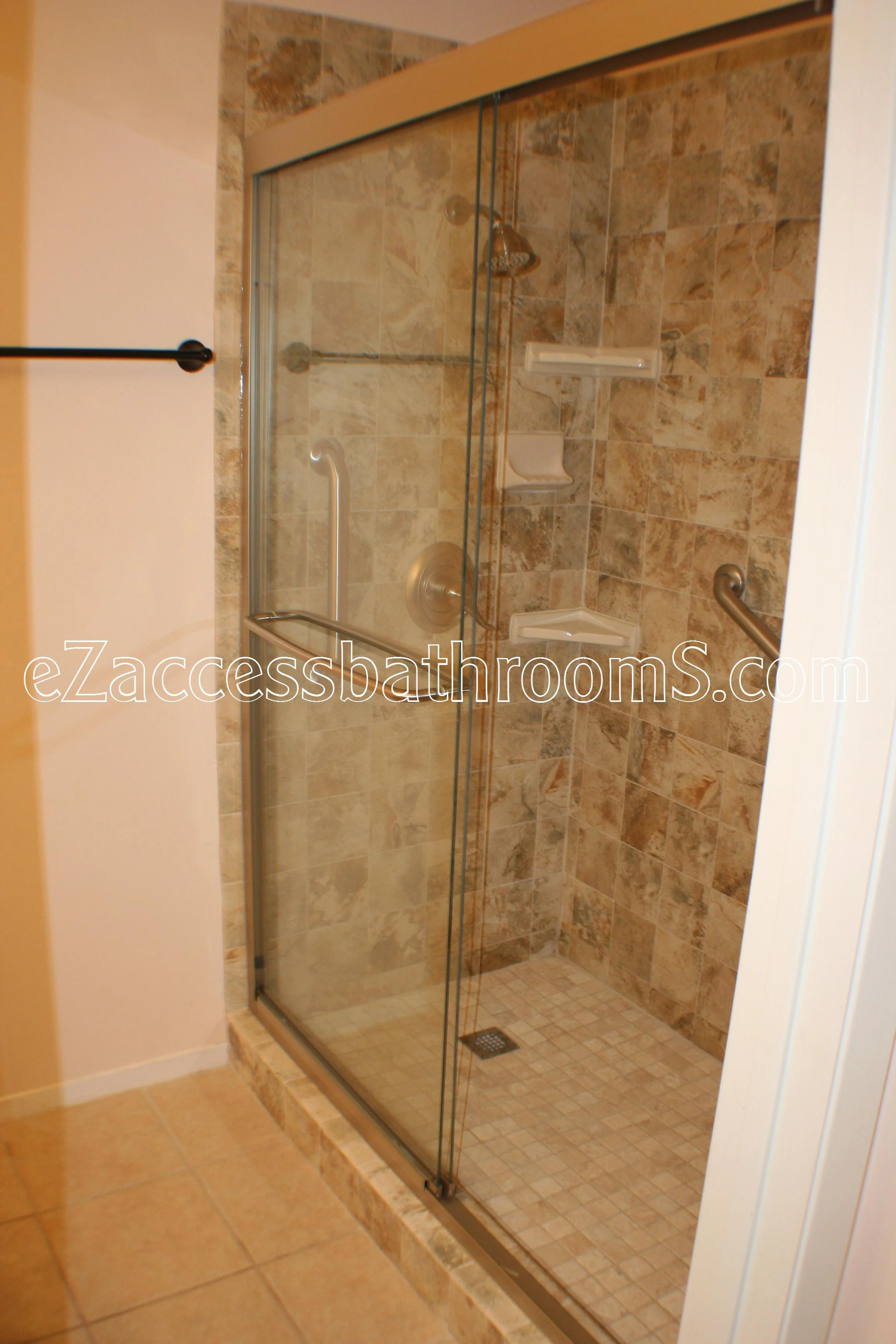 TUBTOSHOWERS CONVERSIONS EZACCESSBATHROOMS.COM 832202843 MARSHALL; 001.JPG
