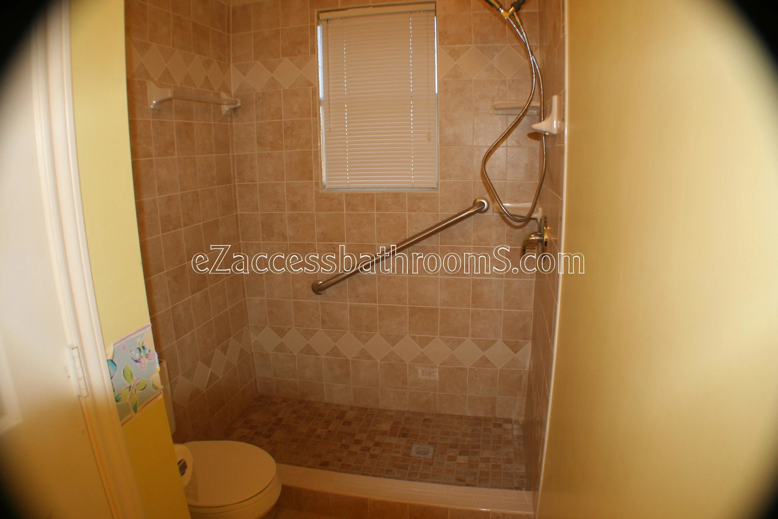 TUBTOSHOWERS CONVERSIONS EZACCESSBATHROOMS.COM 832202843 SATLER; 004.JPG